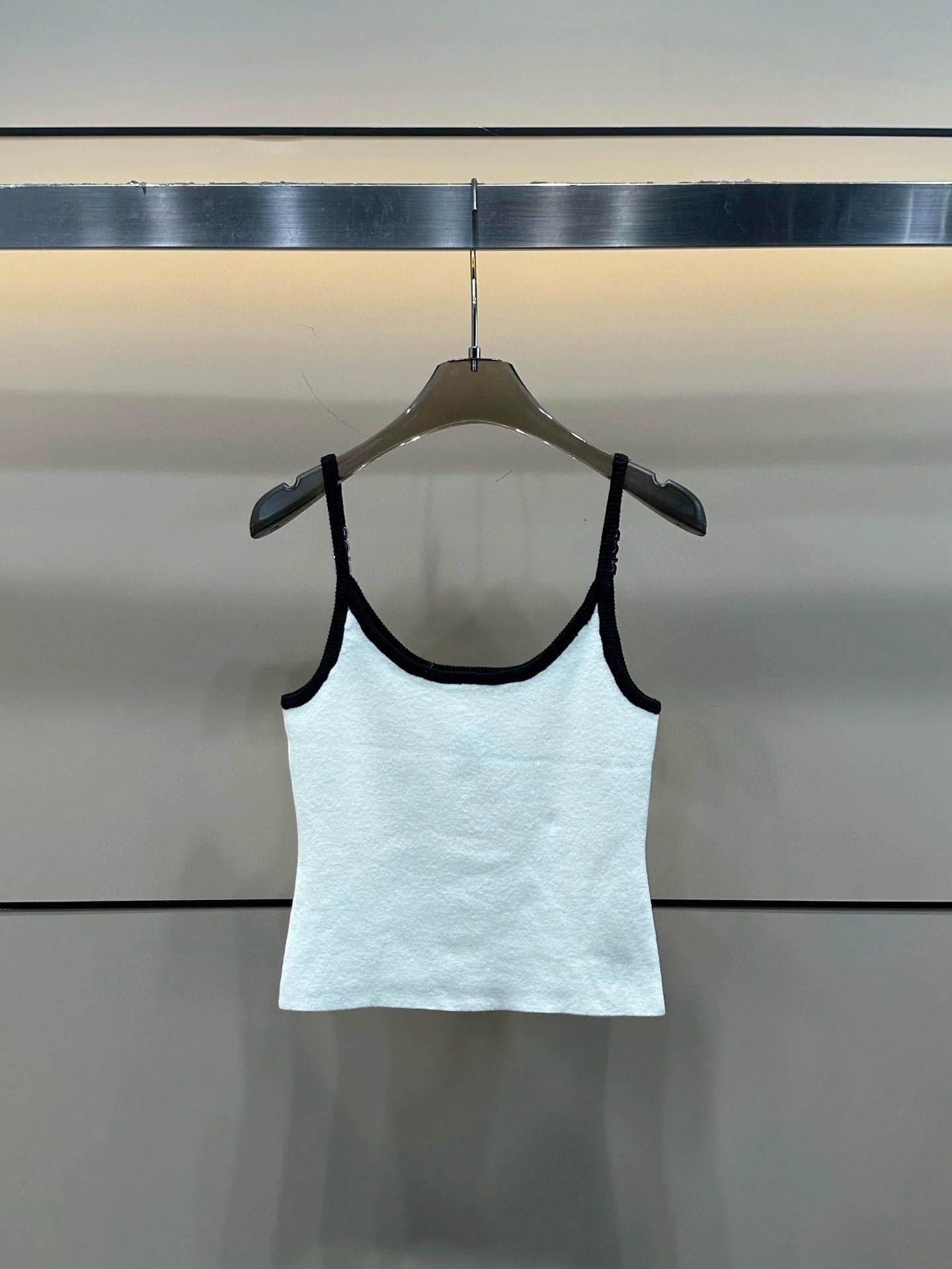 25 Early Autumn New Knitted Camisole