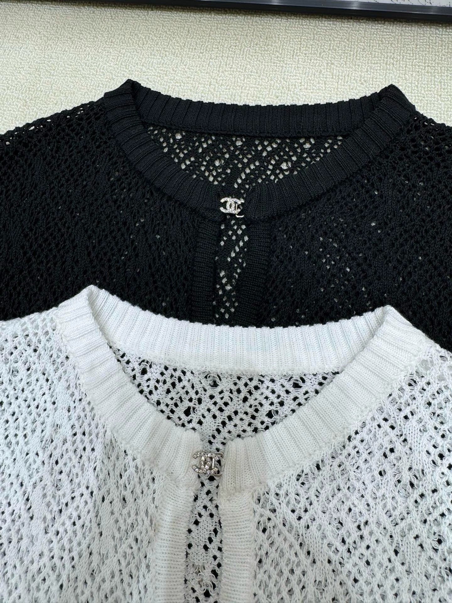 25 knitted cardigan