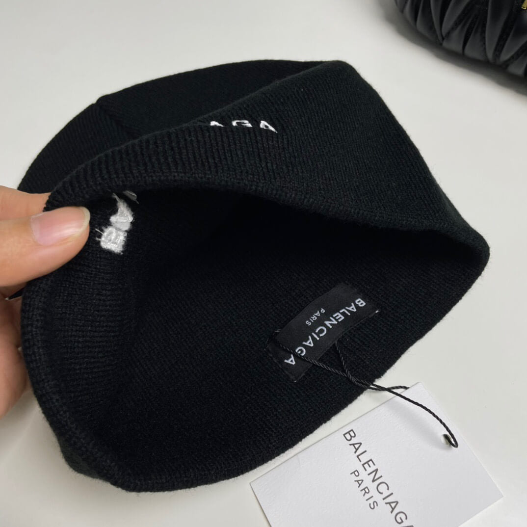 Solid Color Embroidered Knit Hat