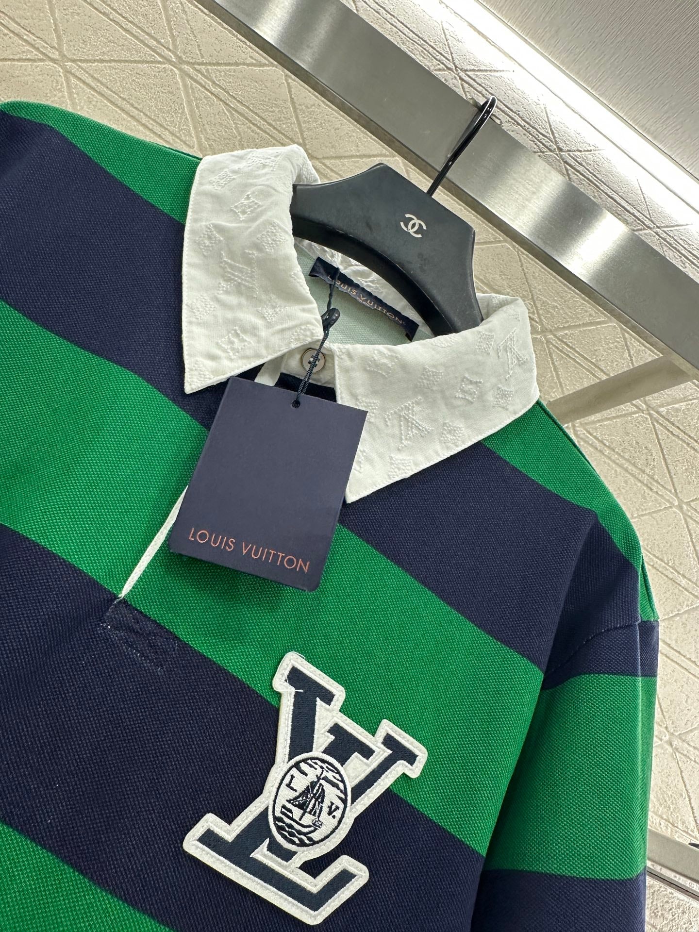 25fw ๐๐๐๐ striped short sleeved shirt