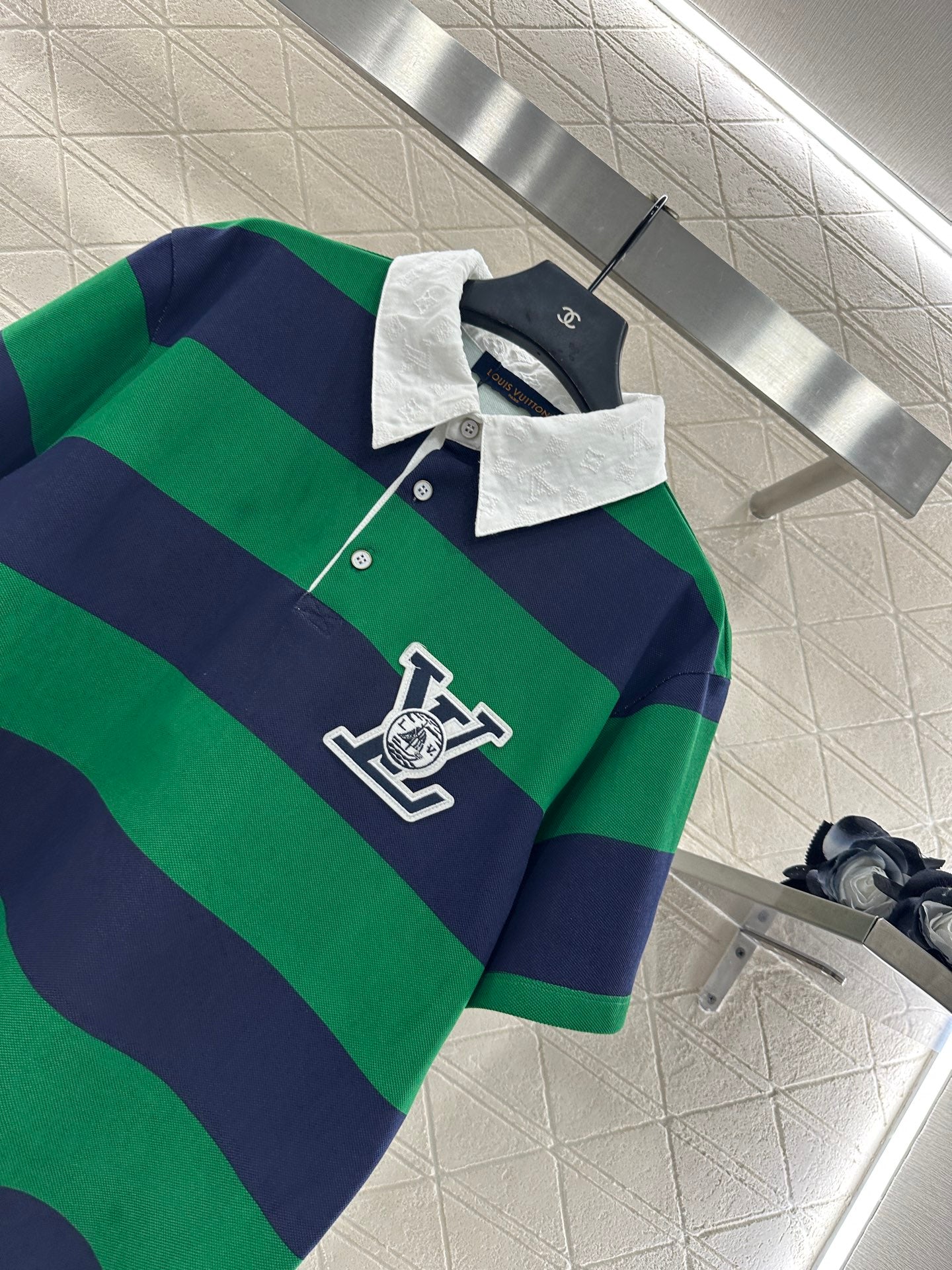 25fw ๐๐๐๐ striped short sleeved shirt