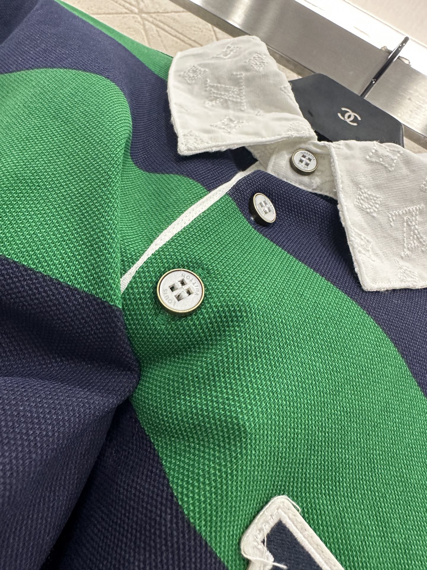 25fw ๐๐๐๐ striped short sleeved shirt