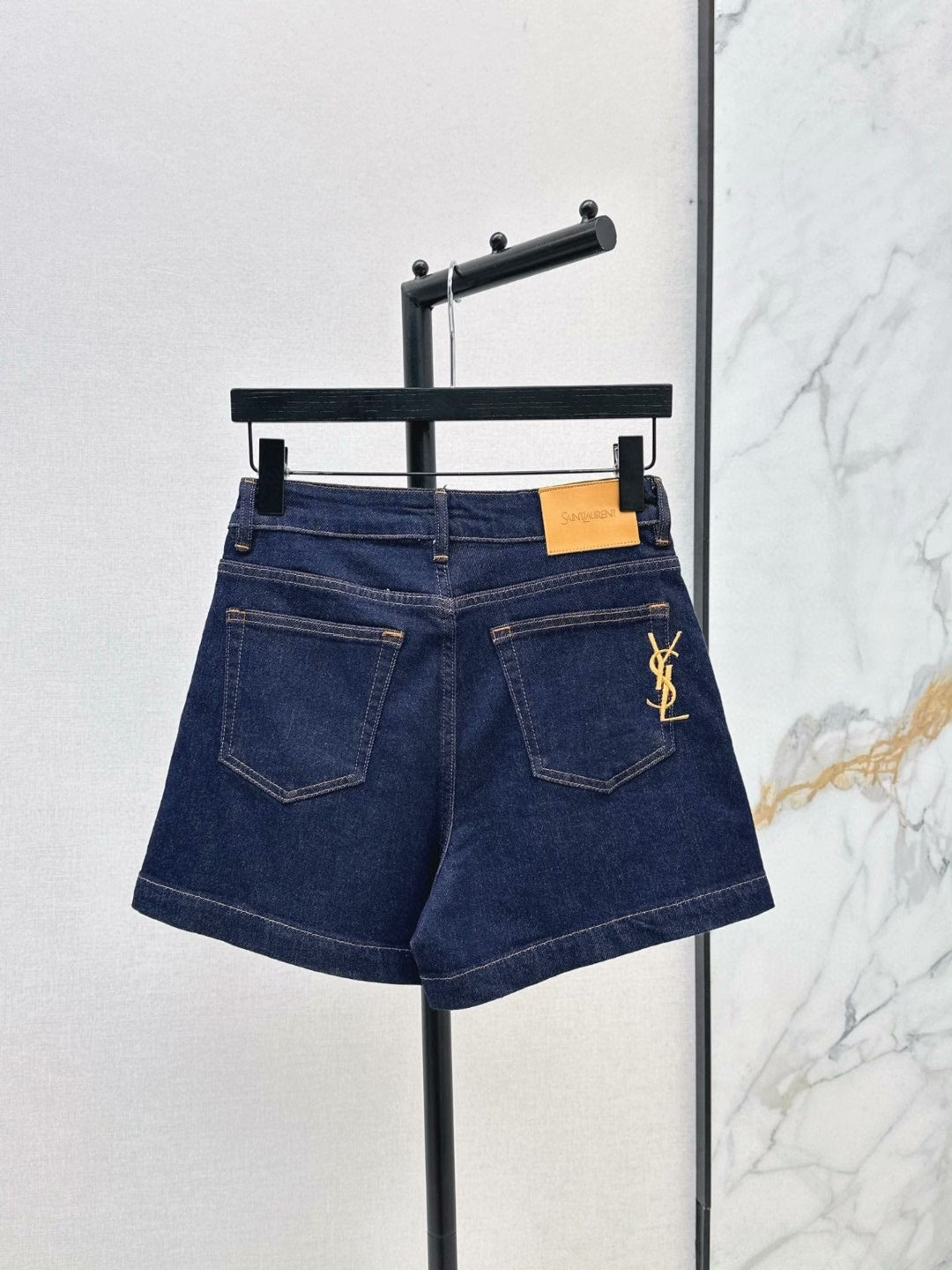 25 embroidered denim shorts