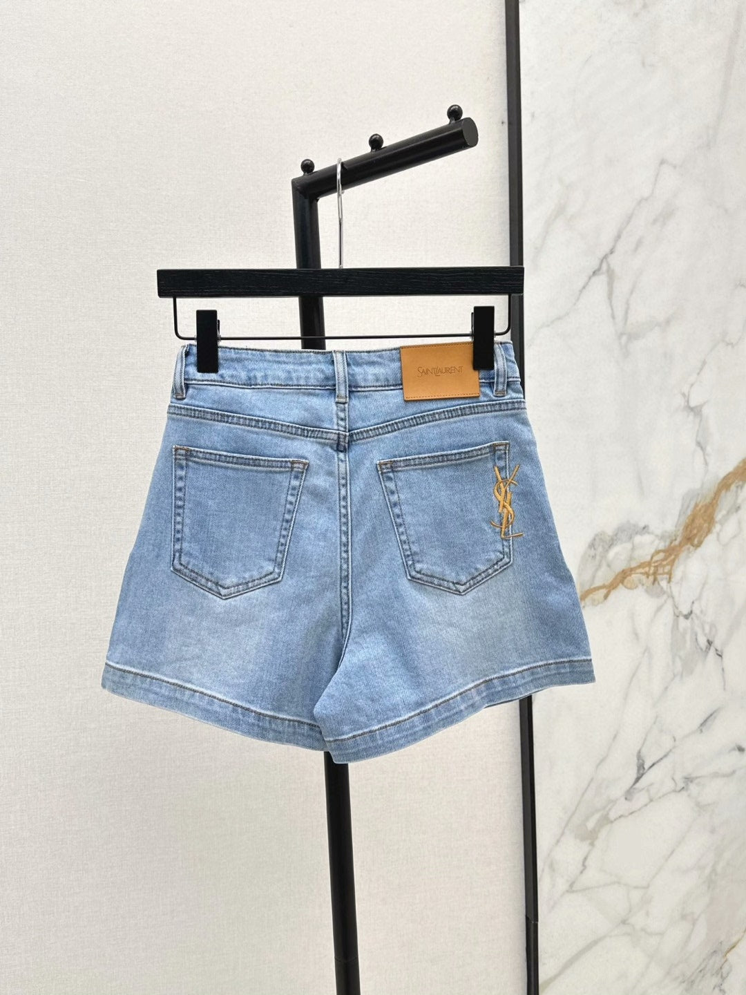 25 embroidered denim shorts