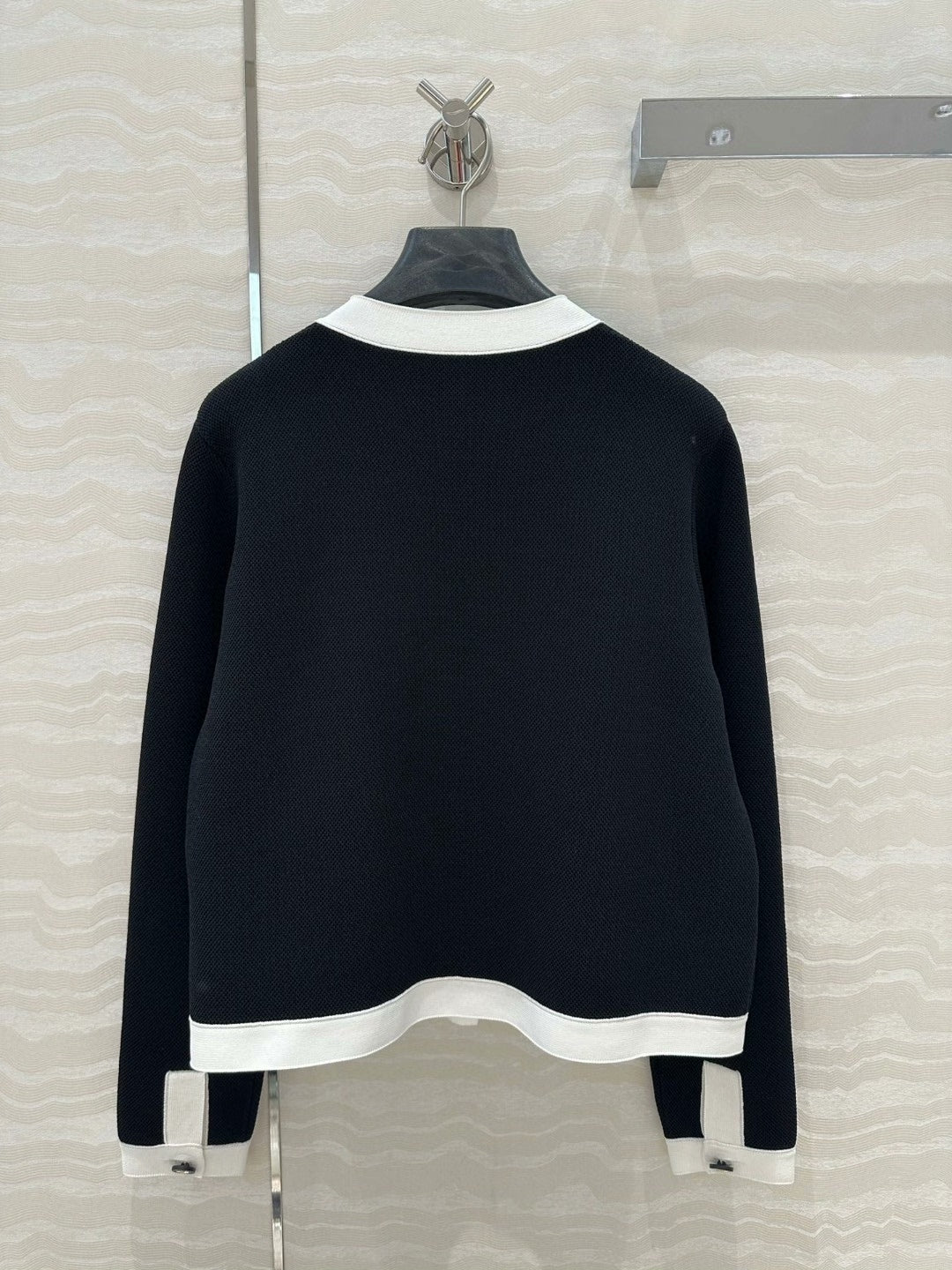 25 new round neck cardigan jacket