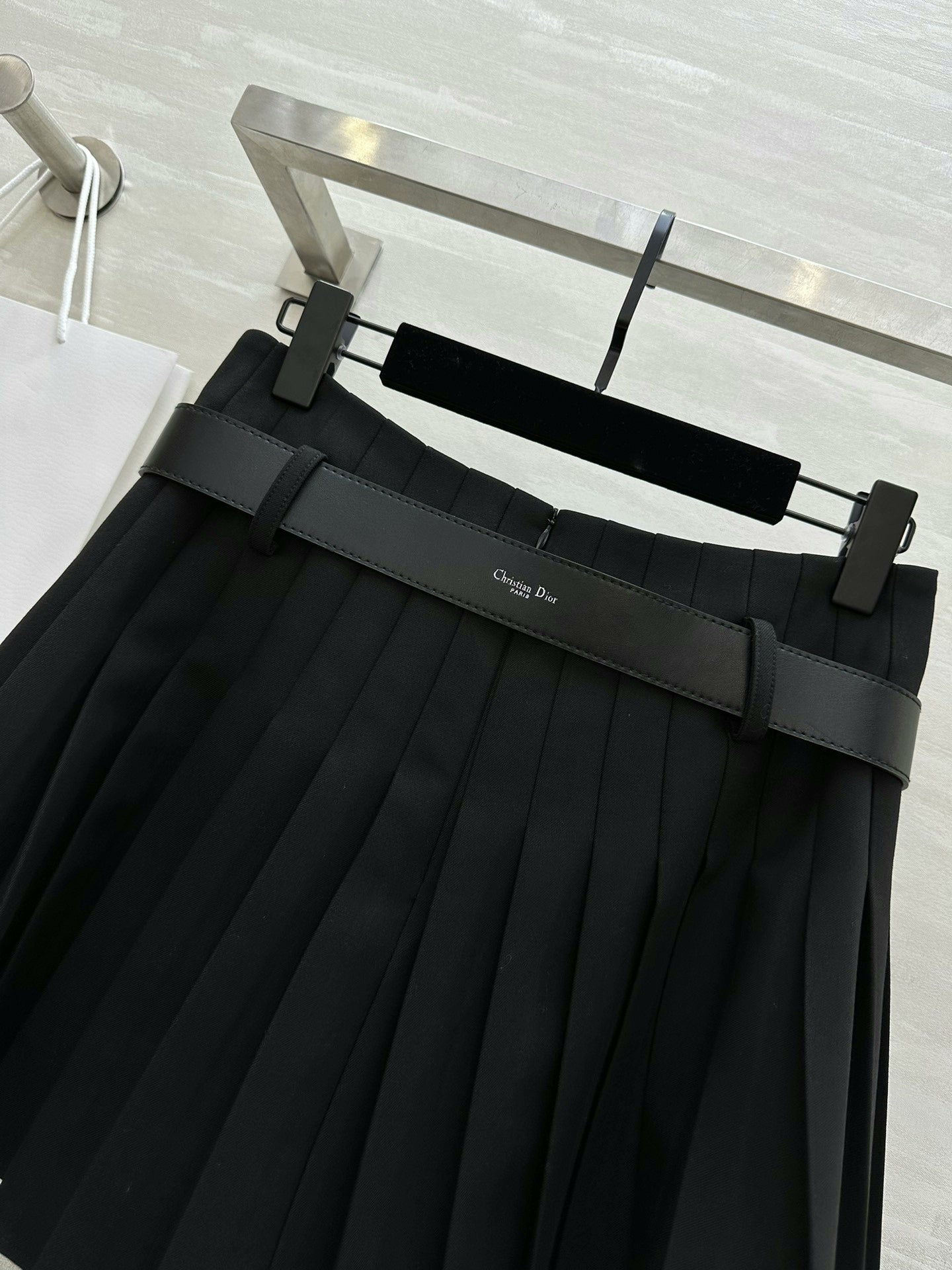 25 pleated skirt