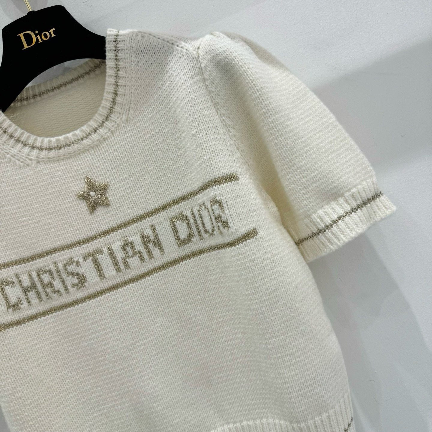 25 knitted short sleeves