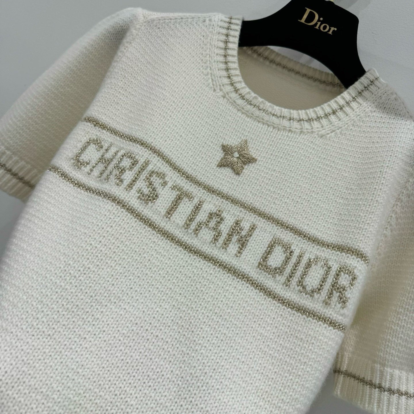 25 knitted short sleeves