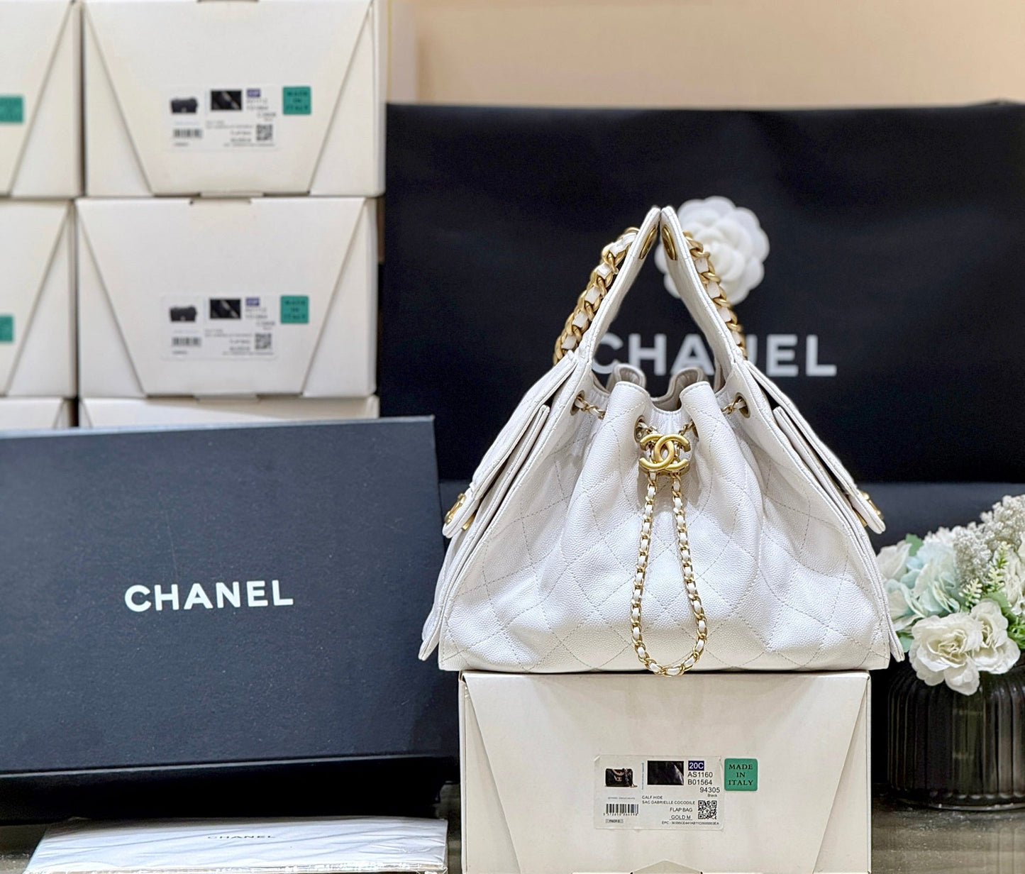 Drawstring bucket bag (WHite)