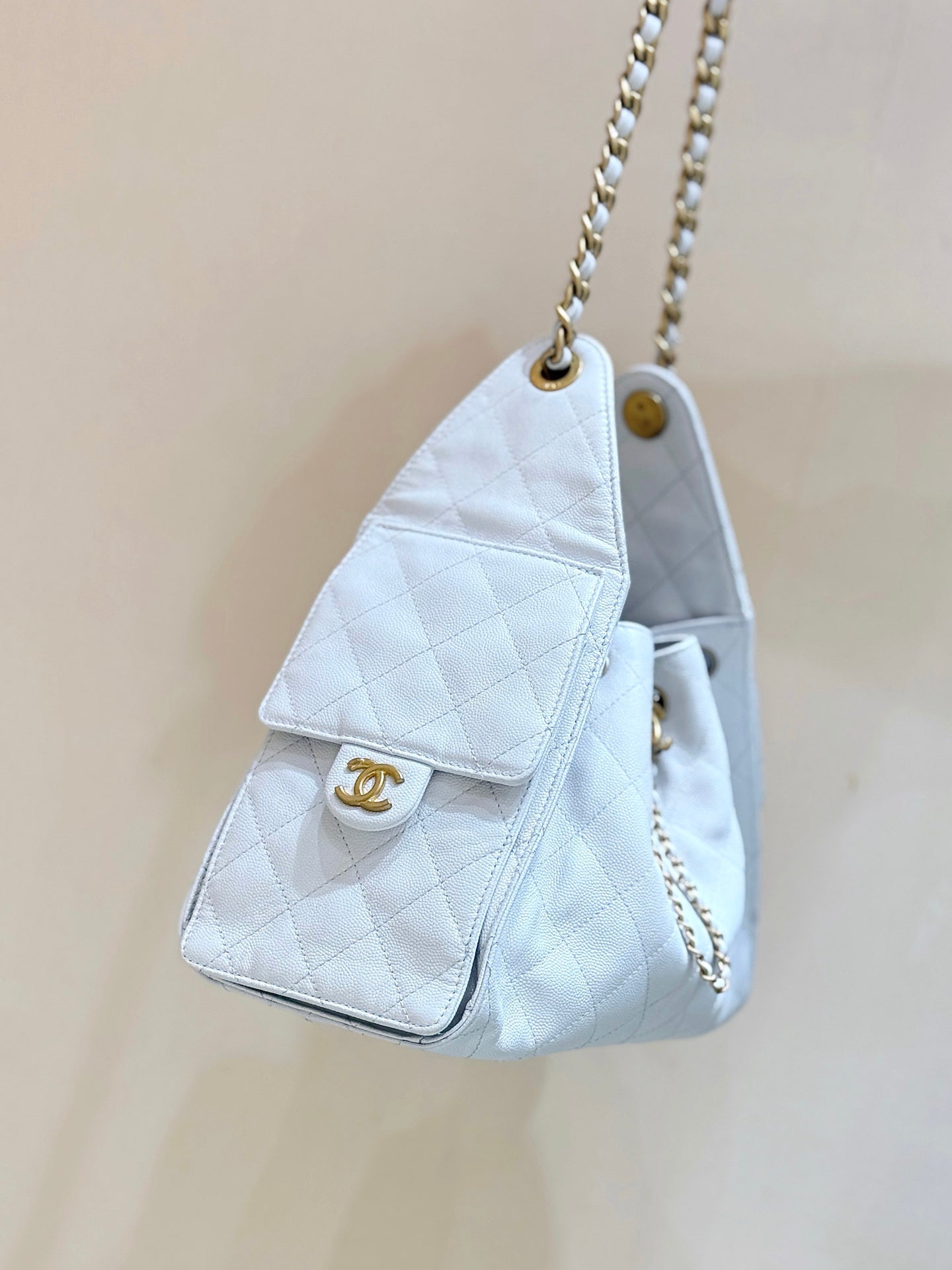 Drawstring bucket bag (WHite)