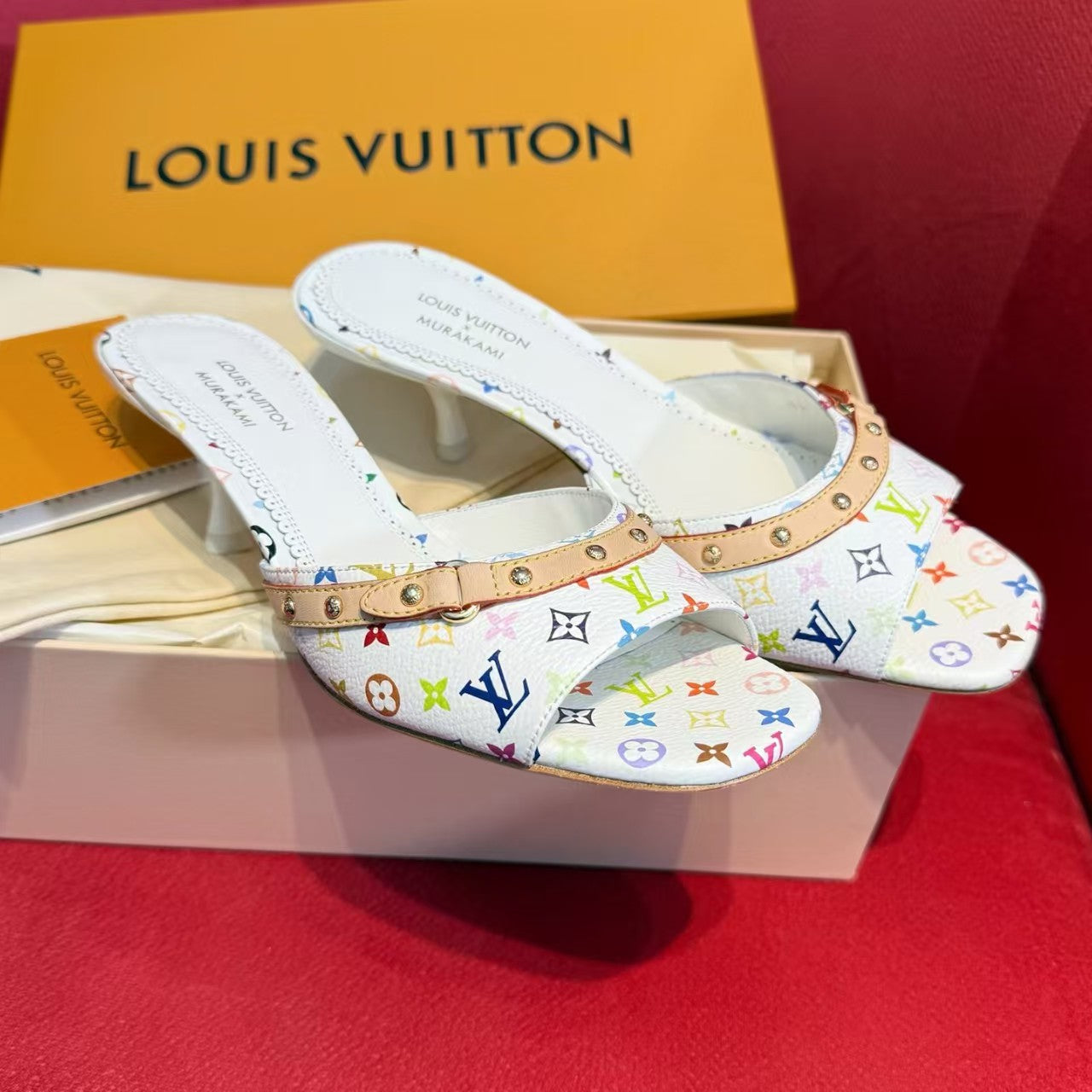 White Three-color Shoes