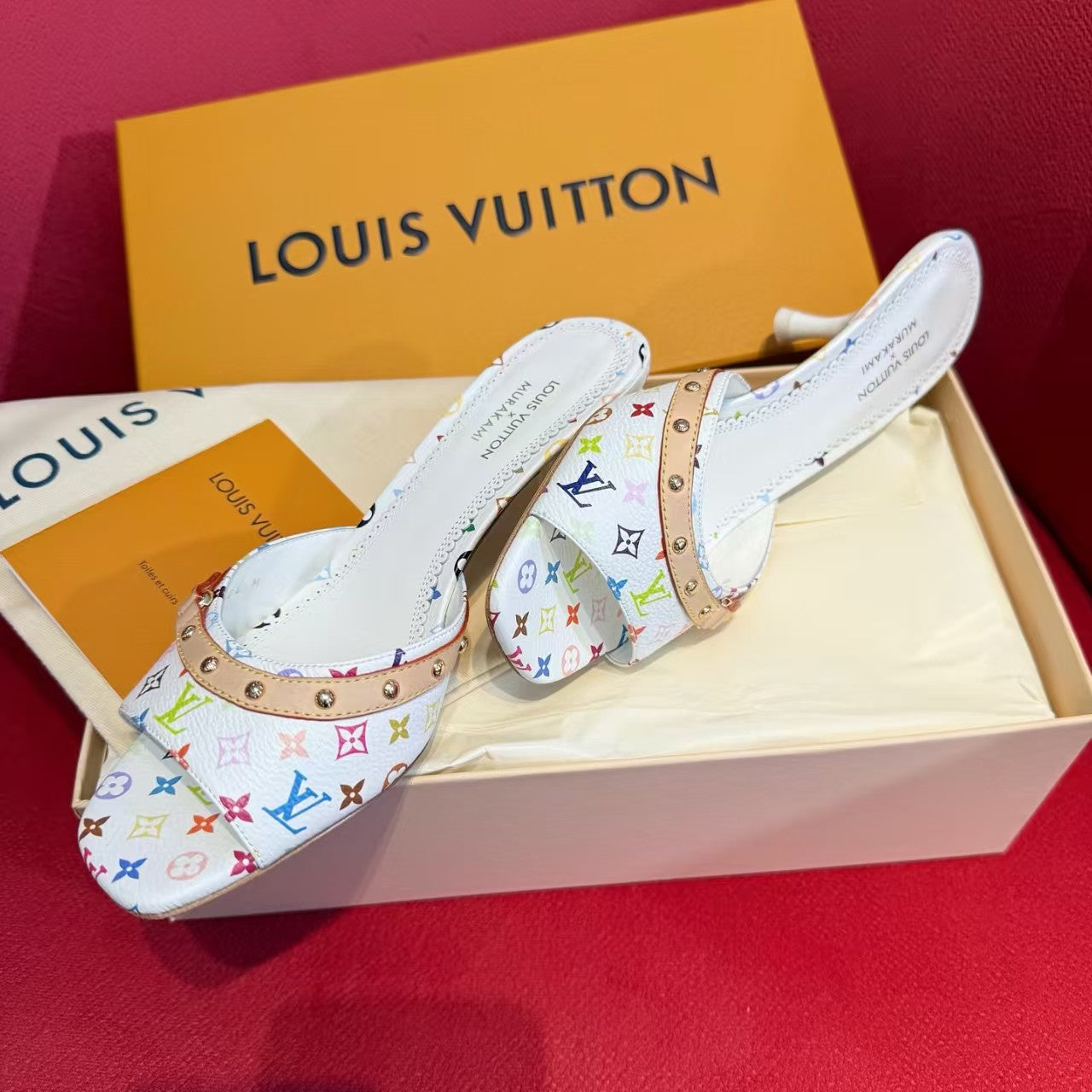 White Three-color Shoes
