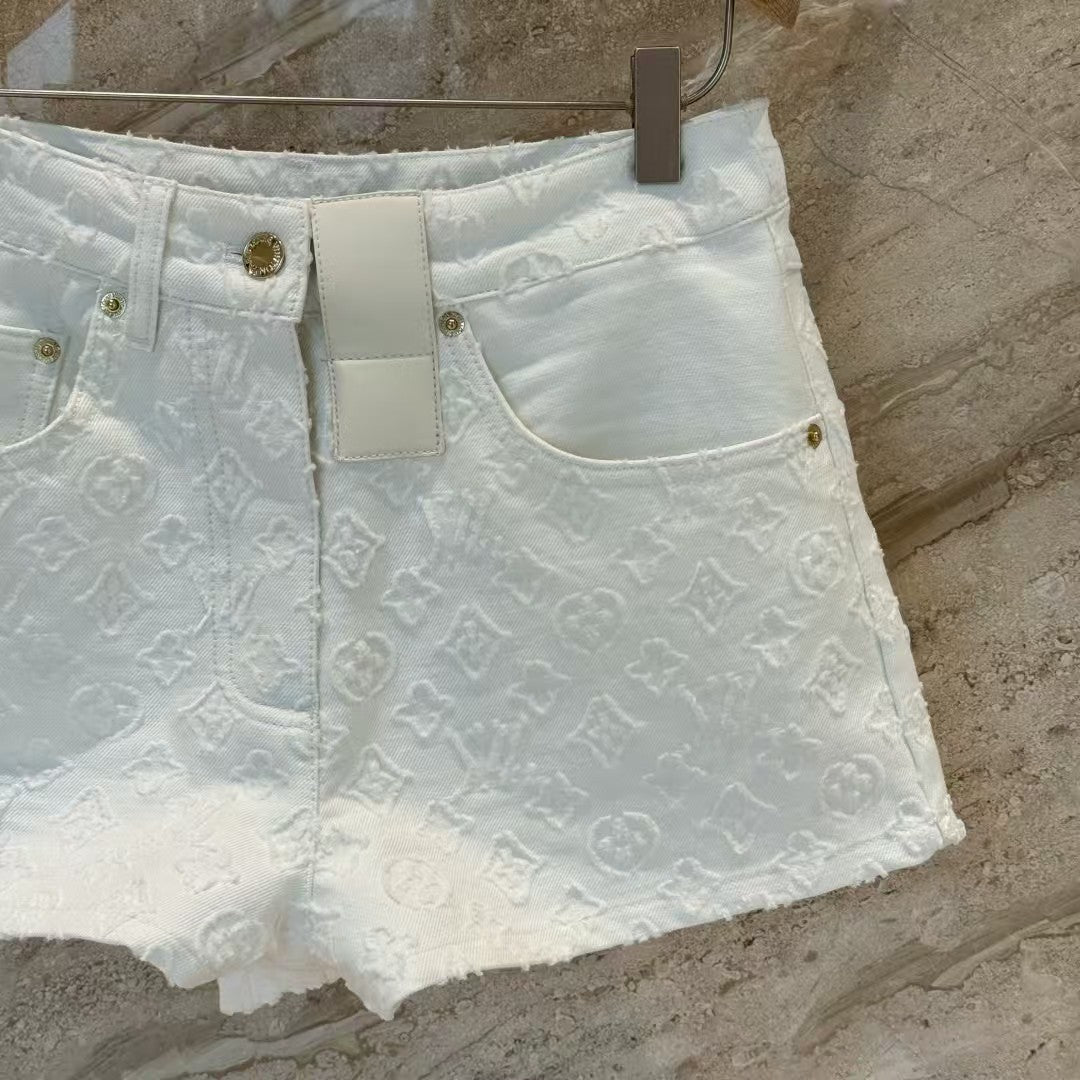 25 Embroidered Denim Shorts