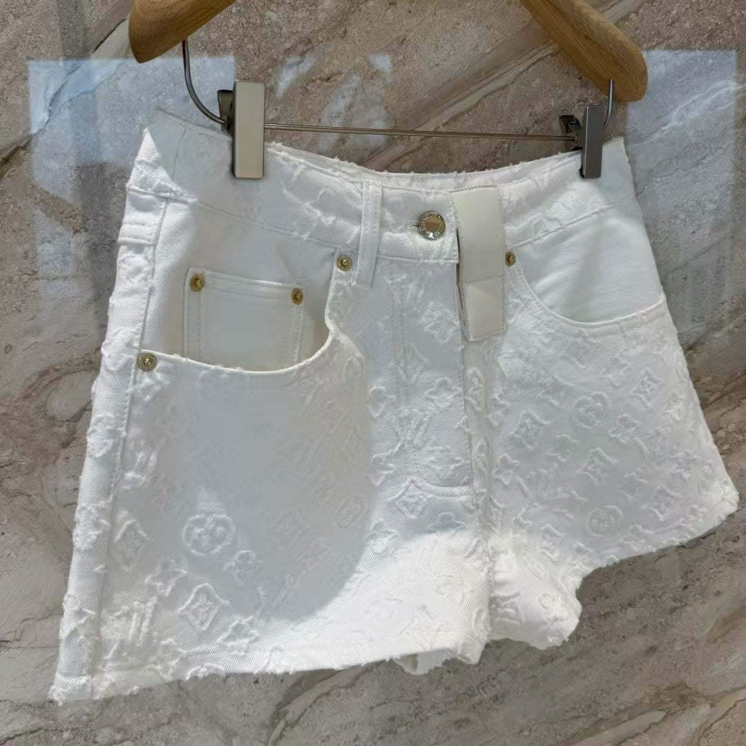 25 Embroidered Denim Shorts