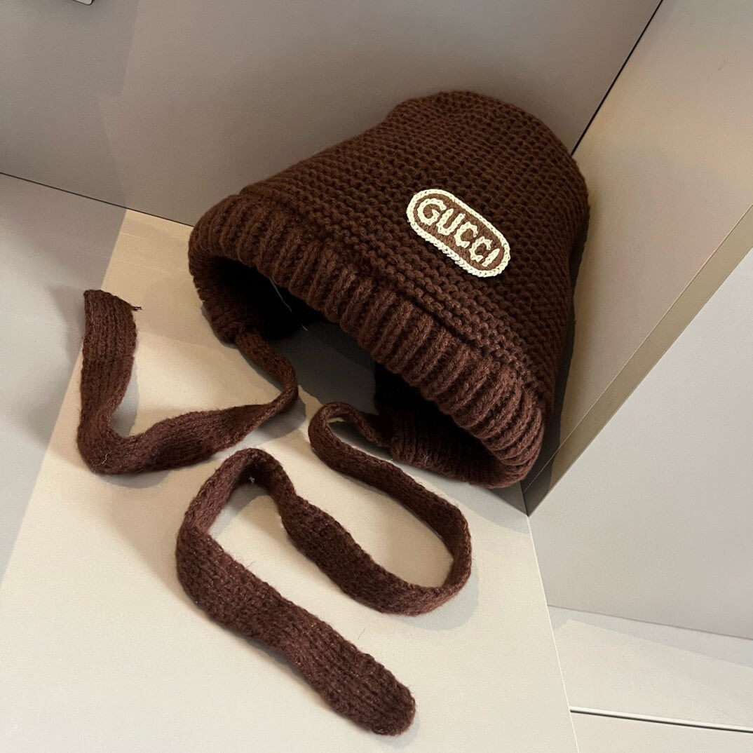 Minimalist Thick Knit Hat