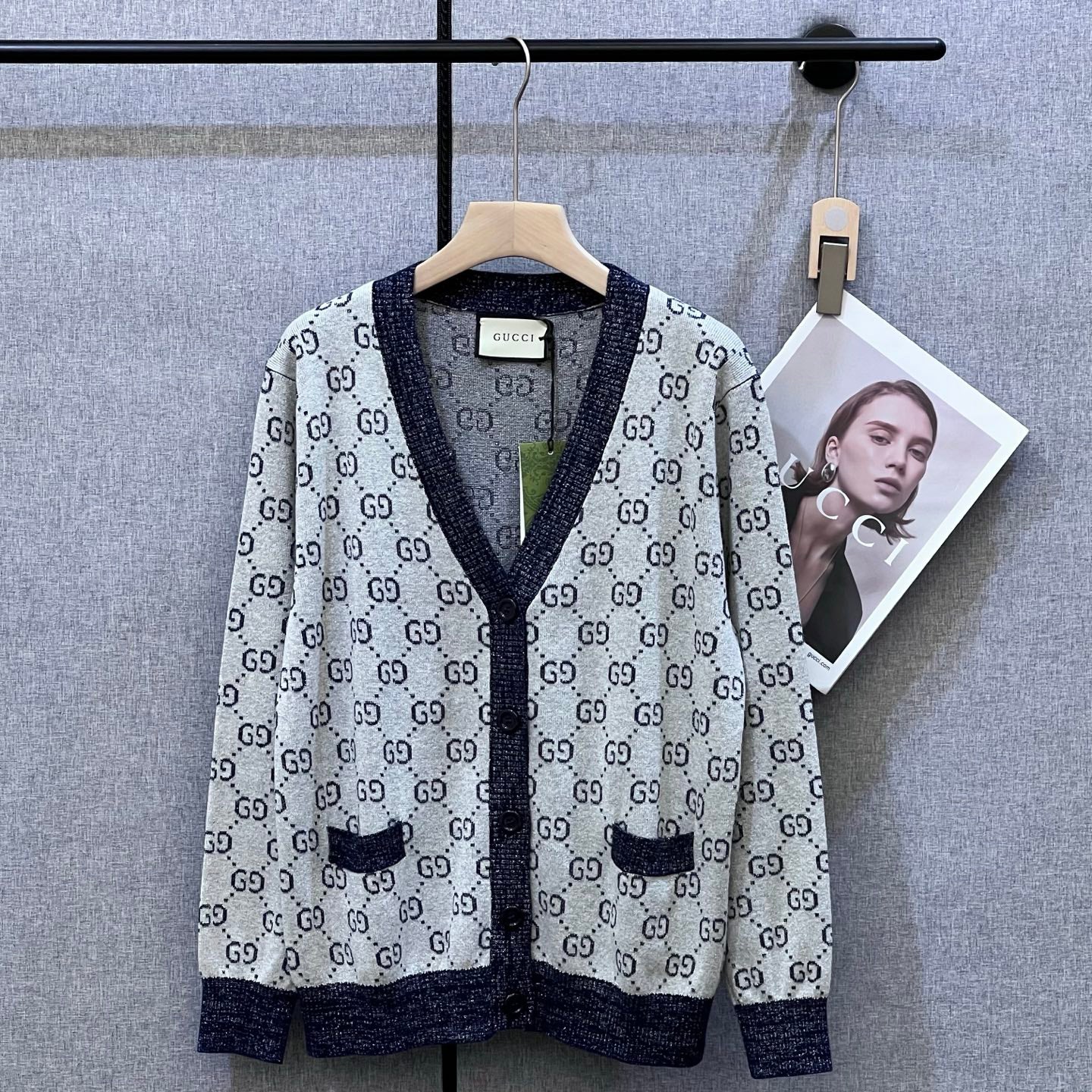 25 Specially spun wool monogram cardigan