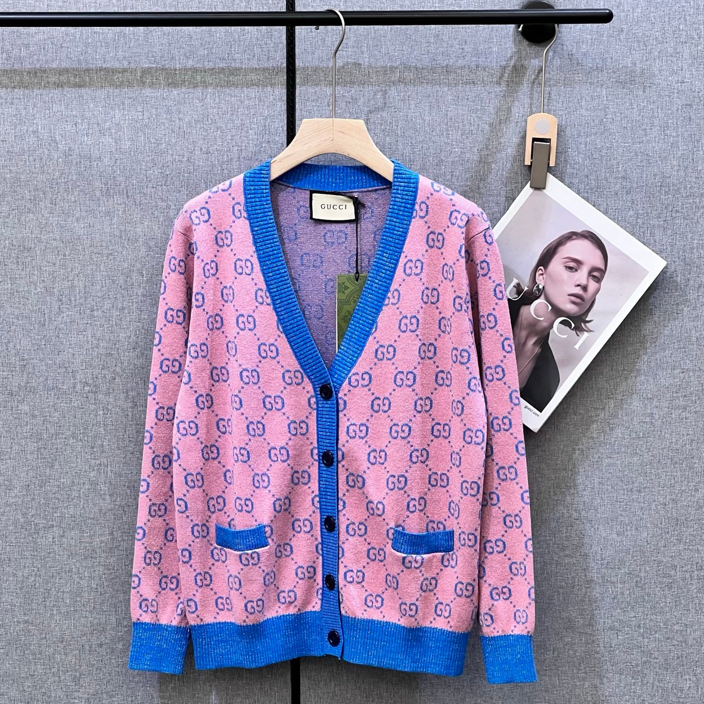 25 Specially spun wool monogram cardigan