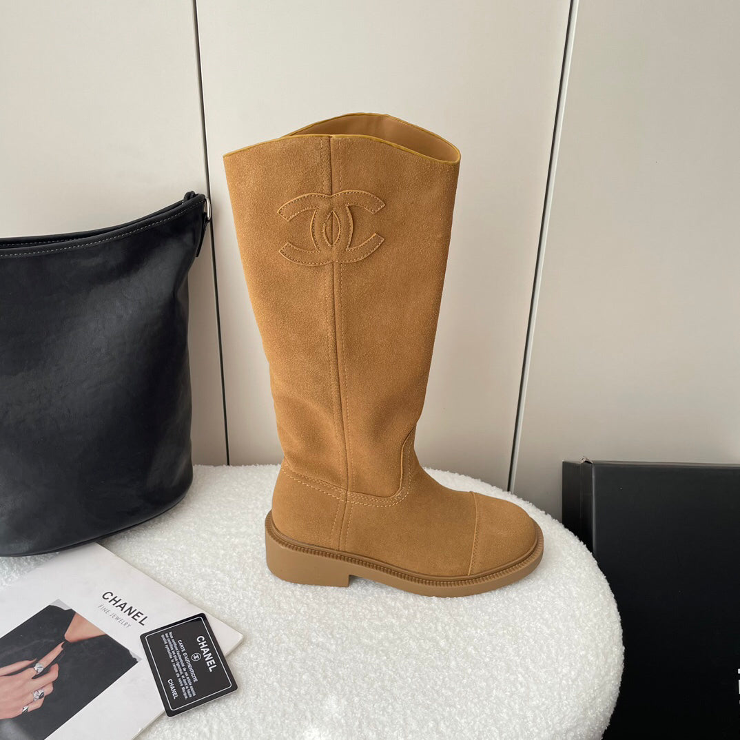 C 25 Cowhide boots
