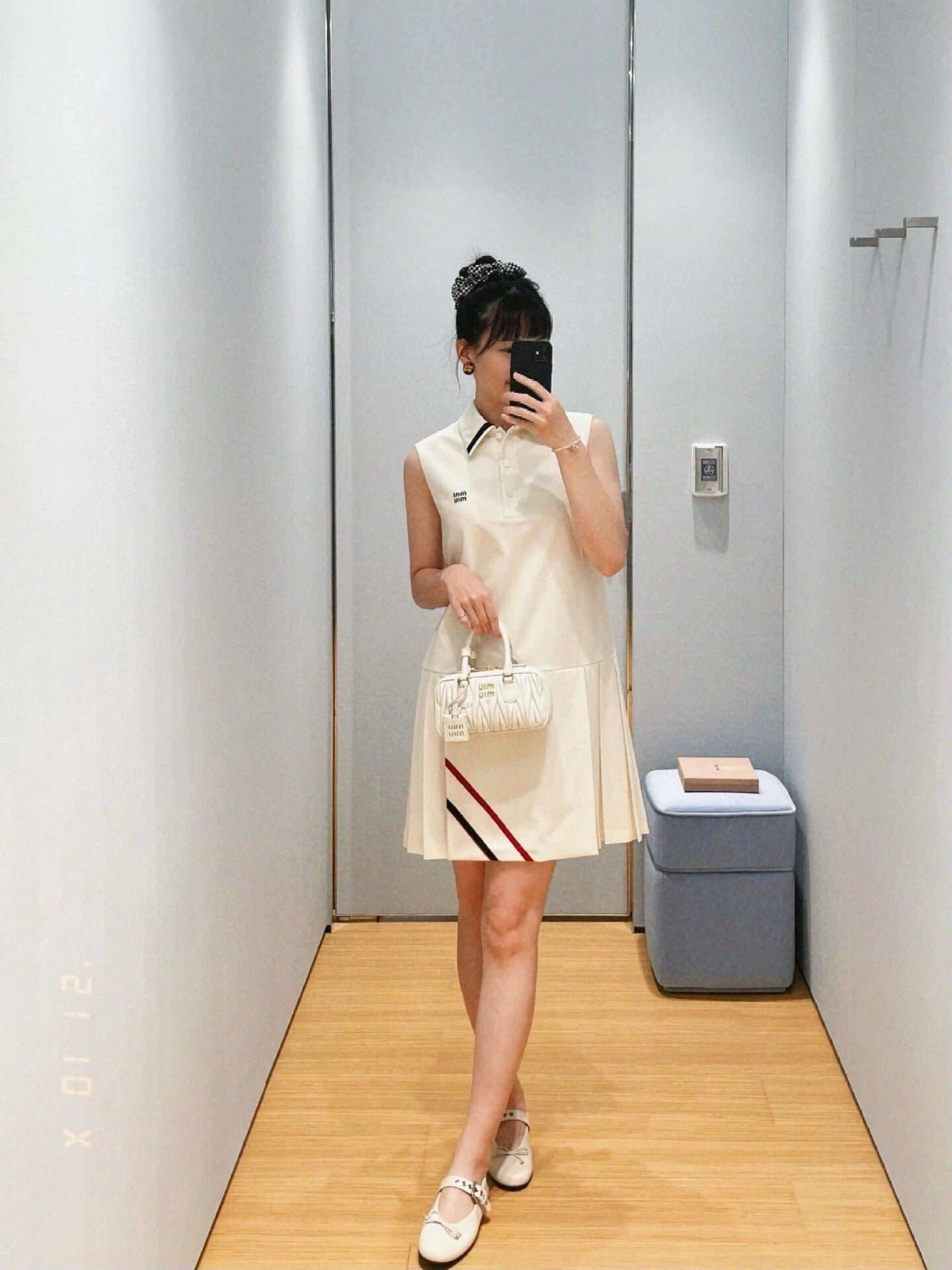 25 pleated dress