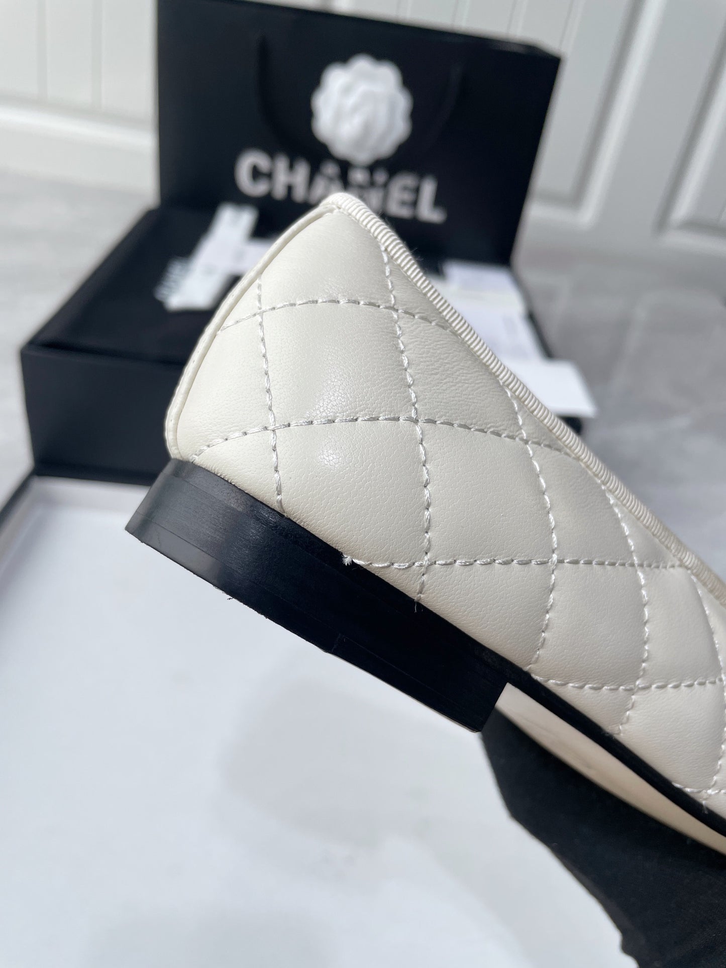 C 25 Ballet Flats