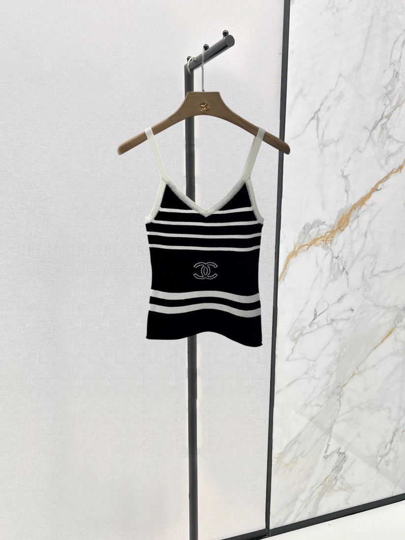 25 stripes suspenders