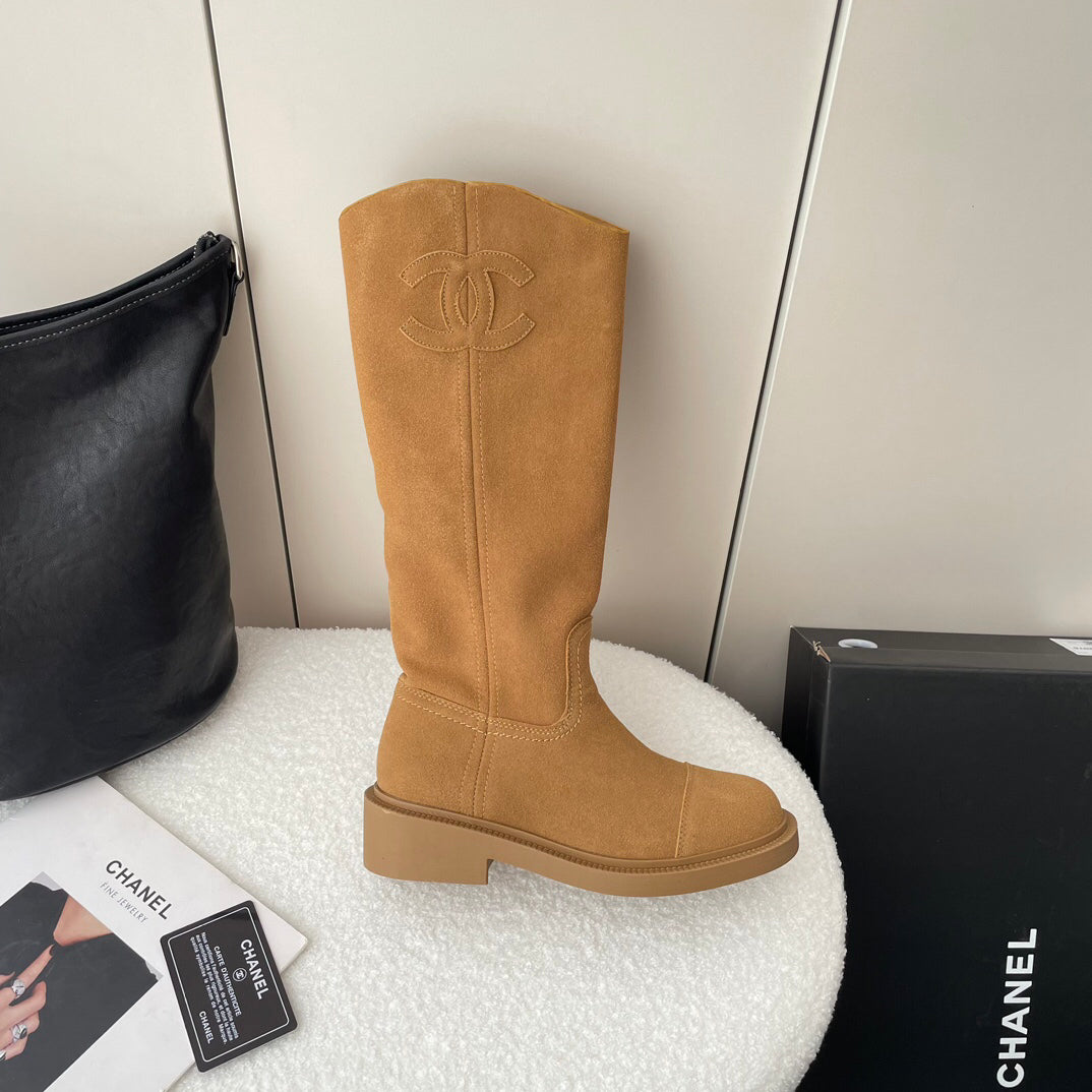 C 25 Cowhide boots