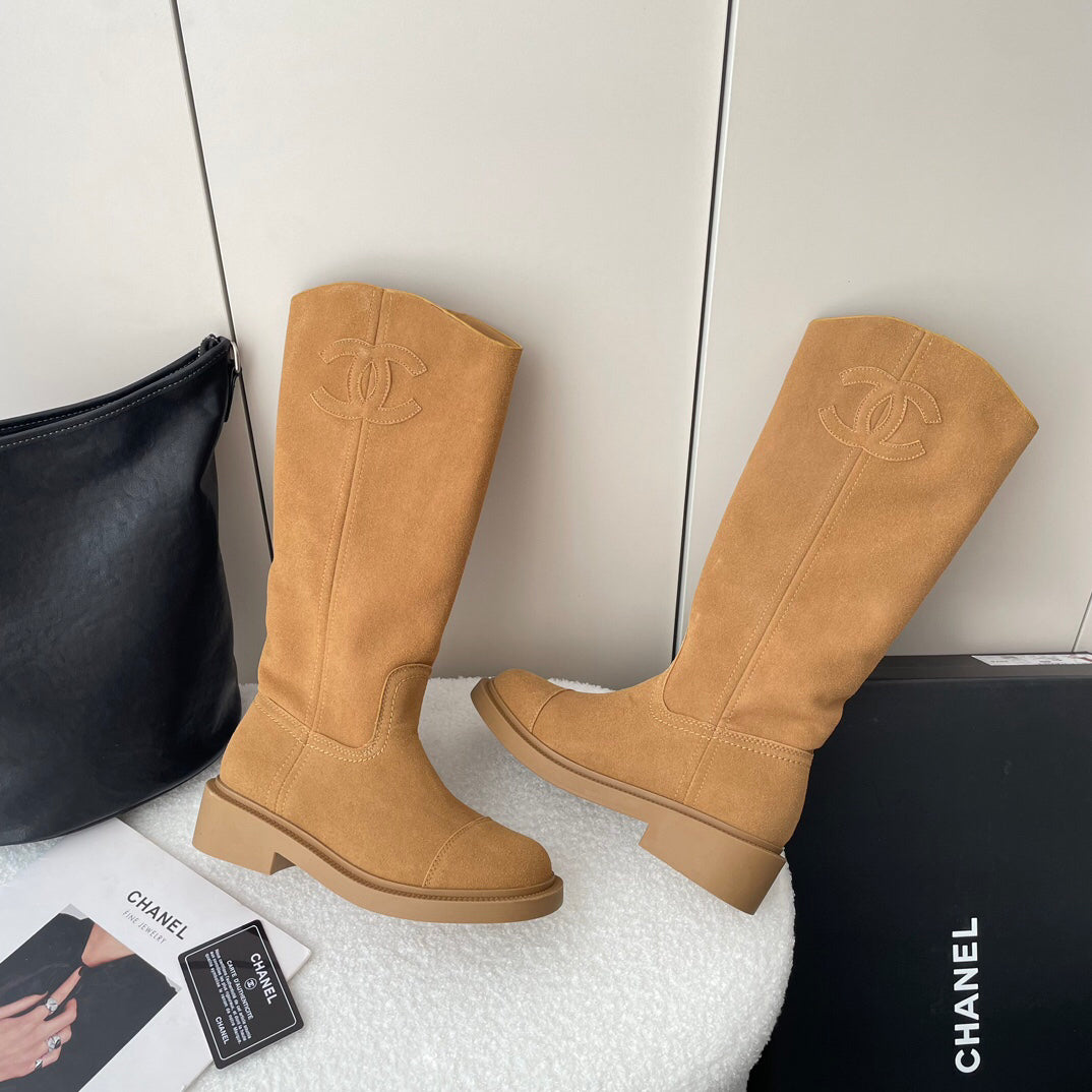 C 25 Cowhide boots