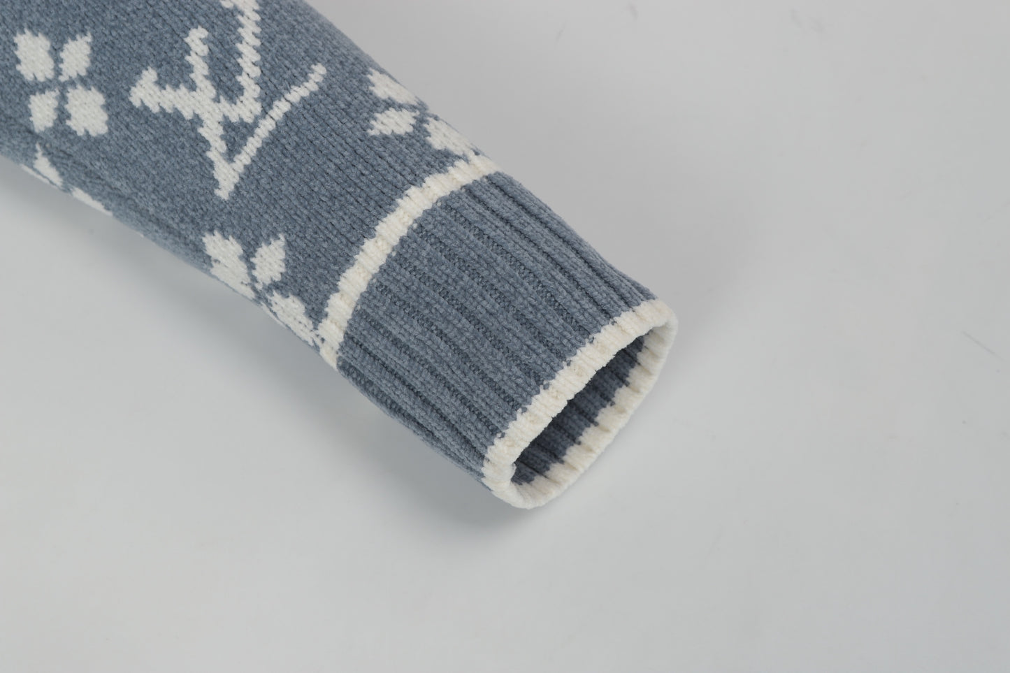 25 zipper long sleeve sweater