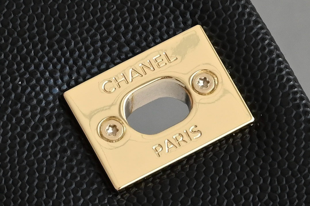 Ch handle bag
