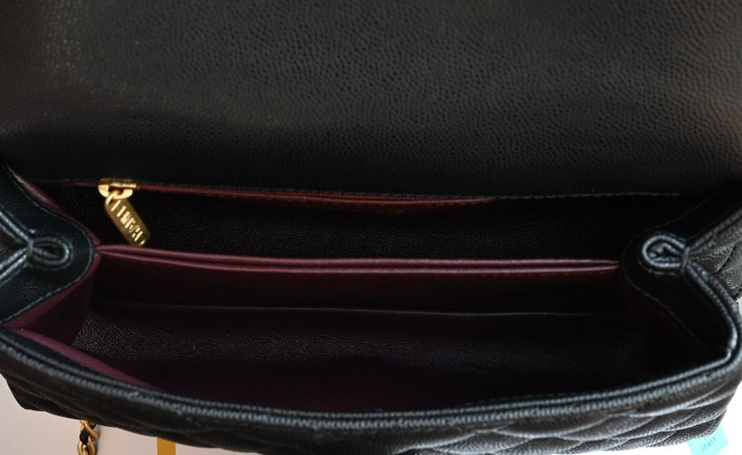 Ch handle bag