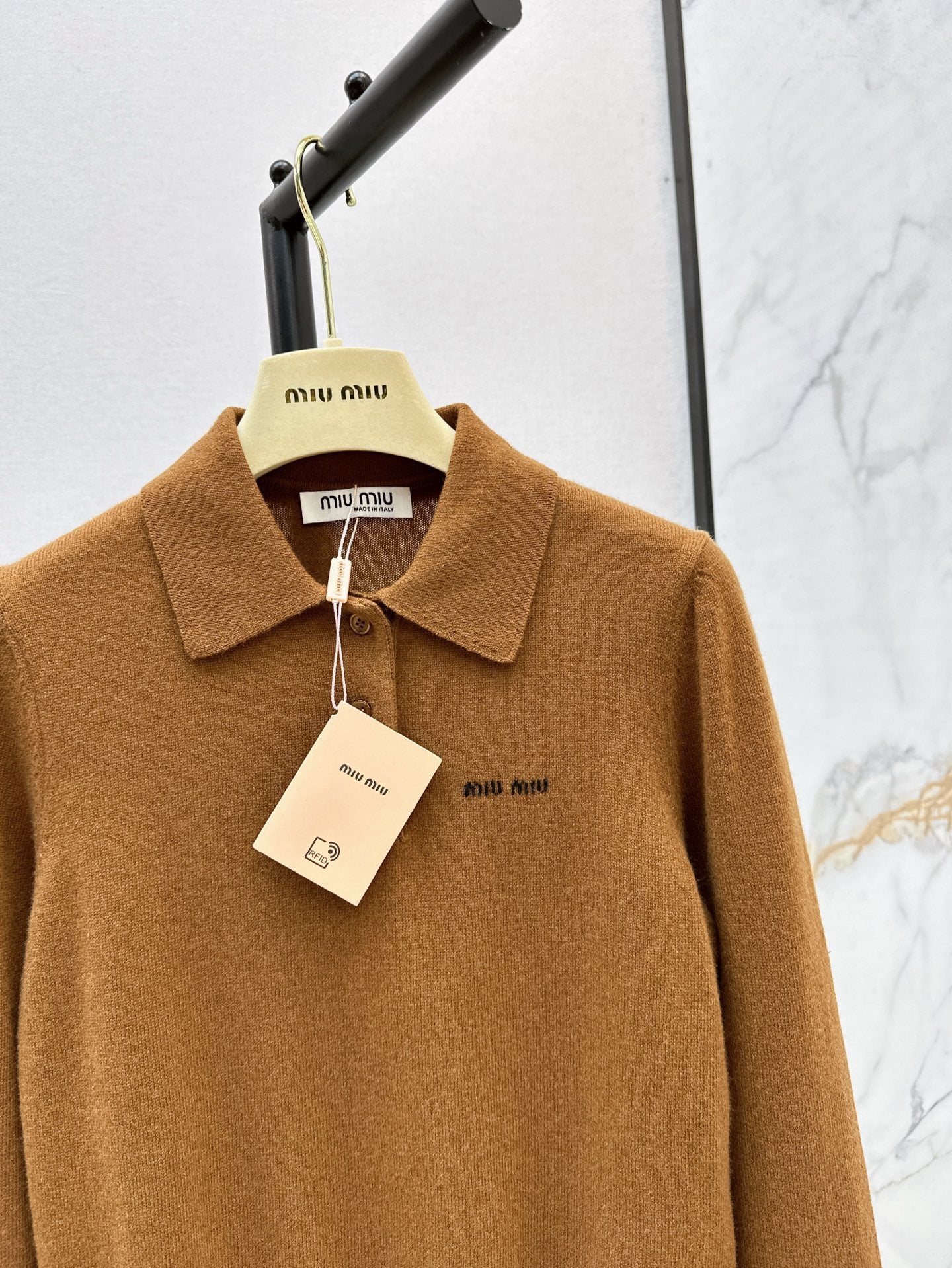 m 25ss knitted sweater