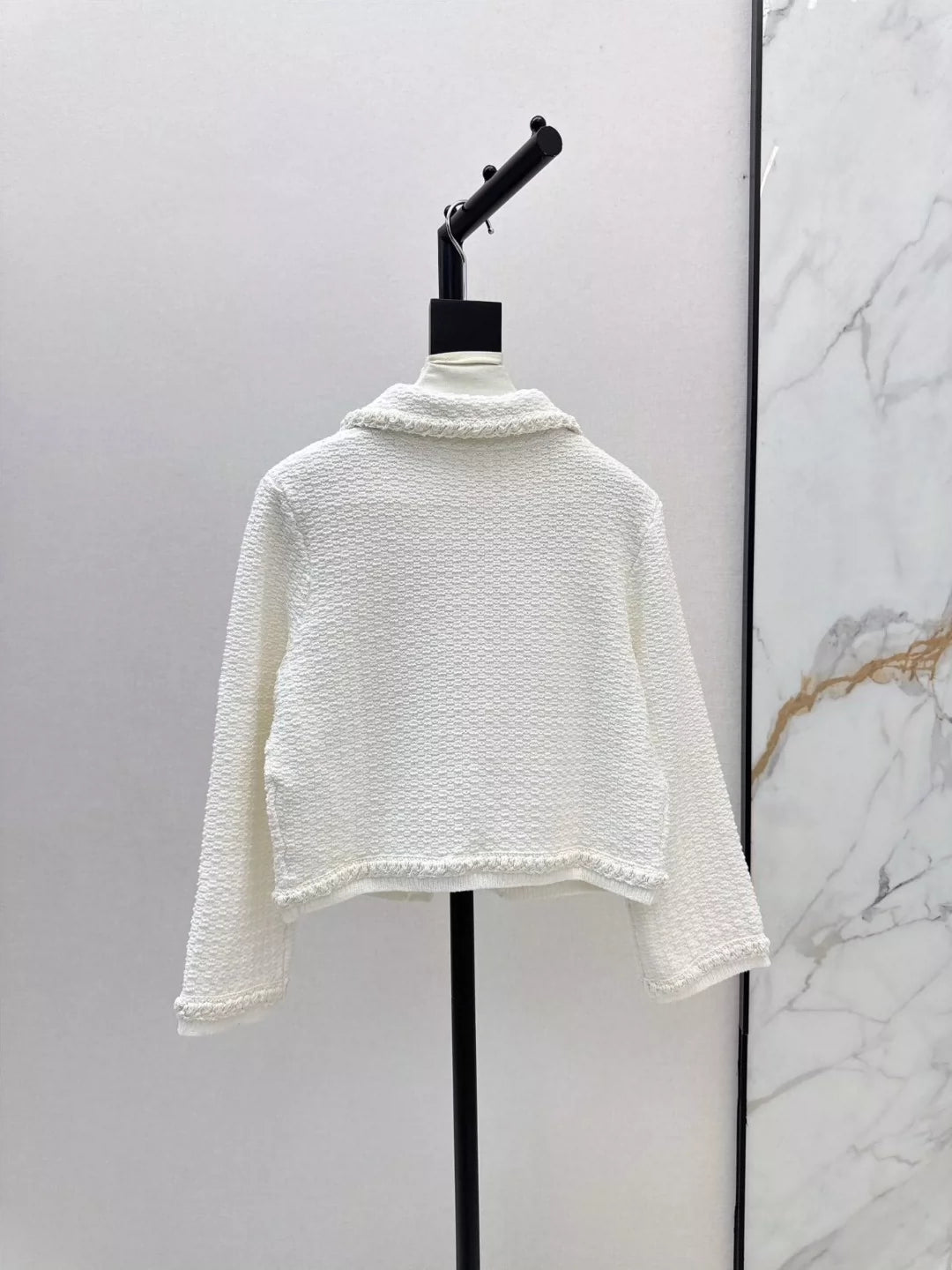 25 Knitted cardigan + skirt set