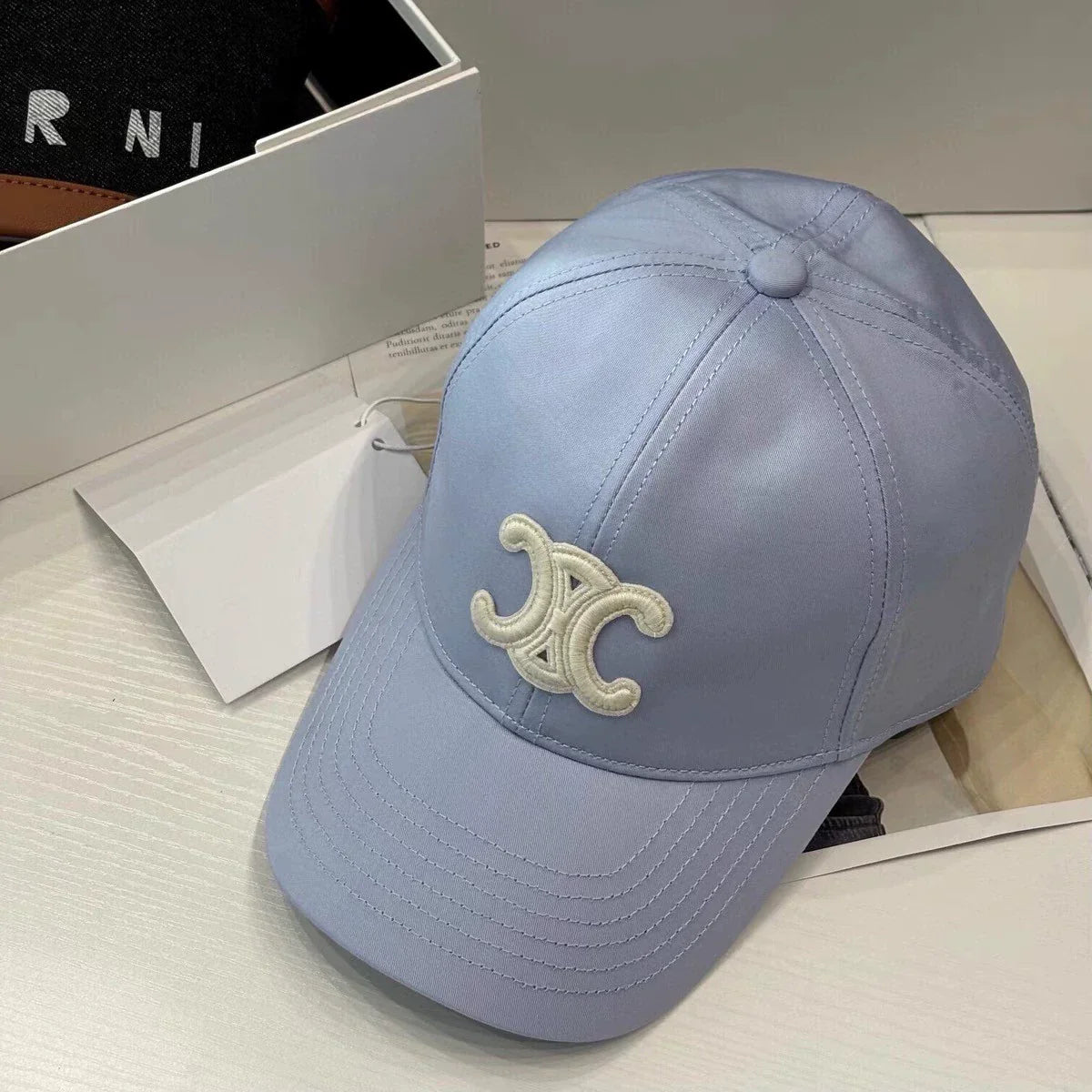 Ce 25 Embroidery Baseball cap Silver buckle series