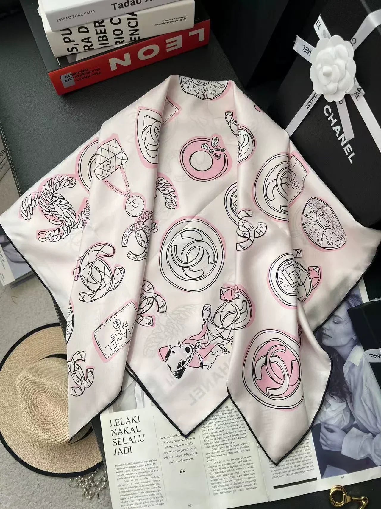 C 25 Camellia Scarf(pink/white)