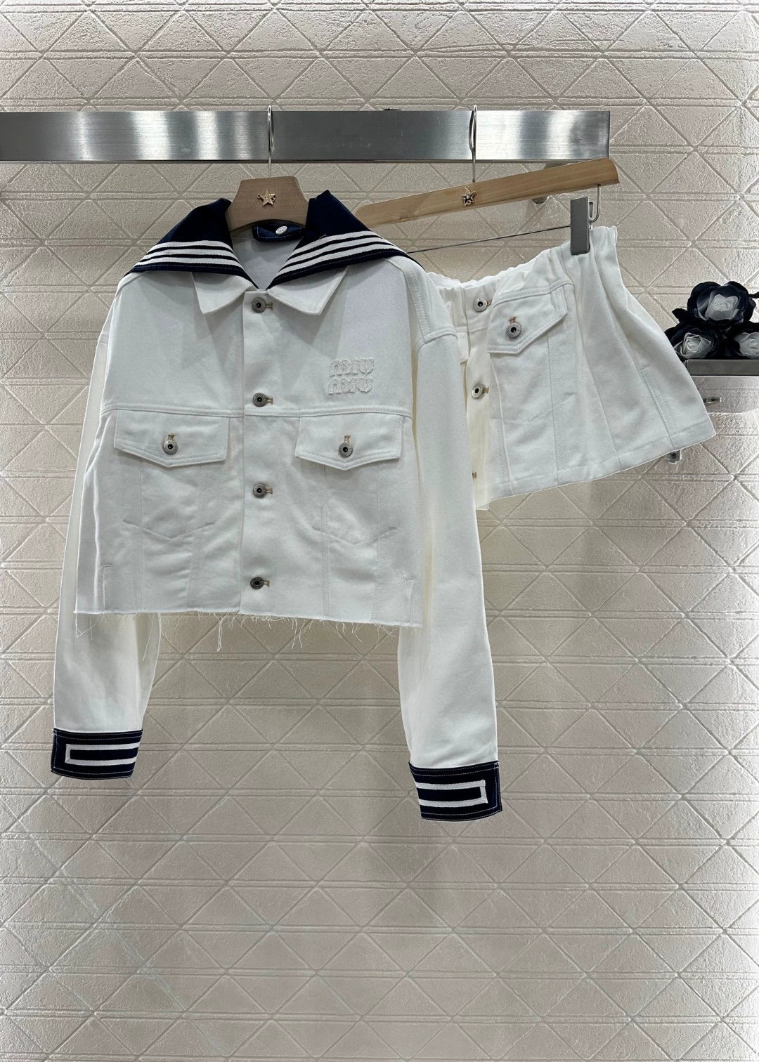 M 25 Navy denim suit