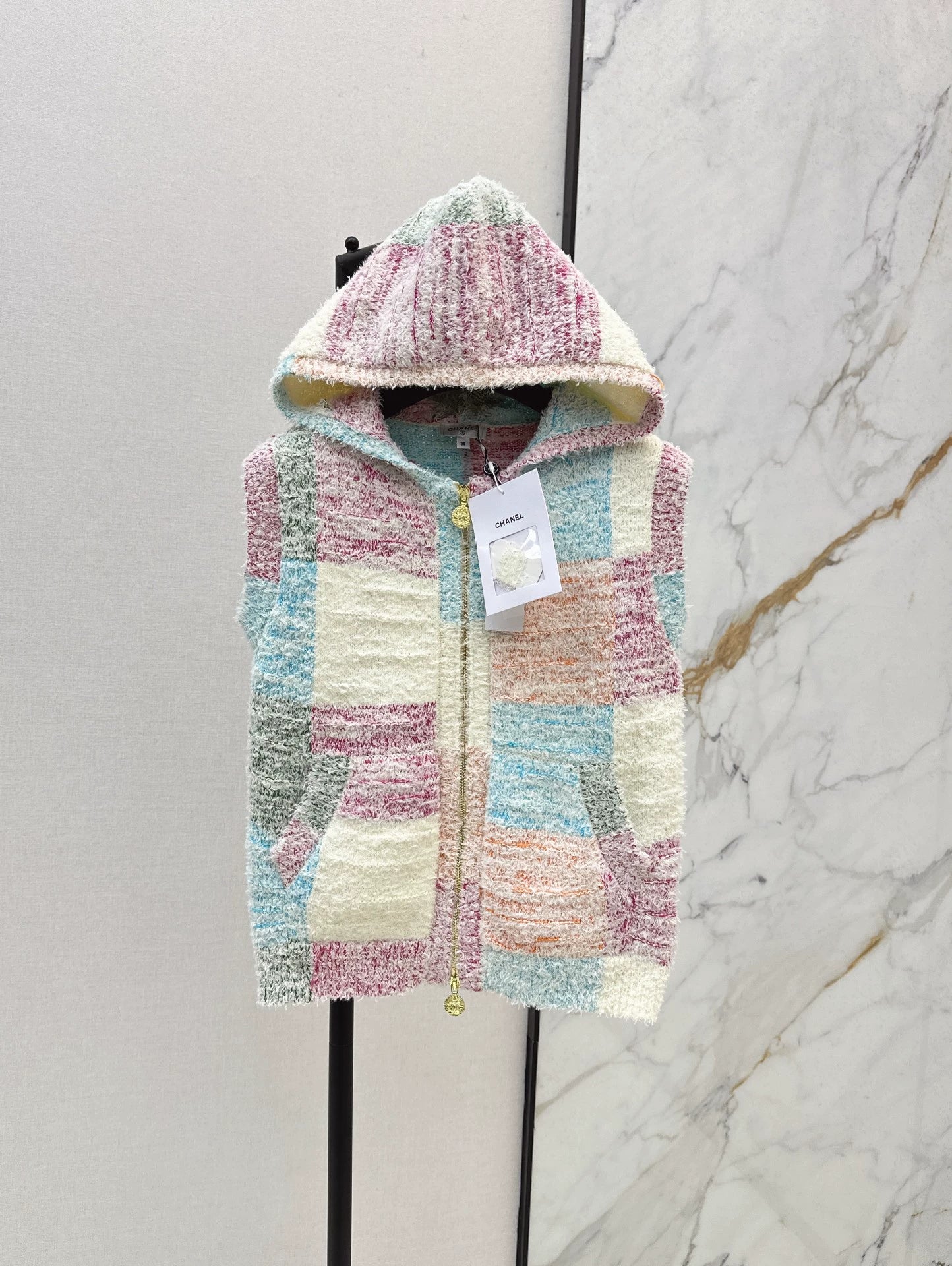 2025 new product Hooded knitted vest