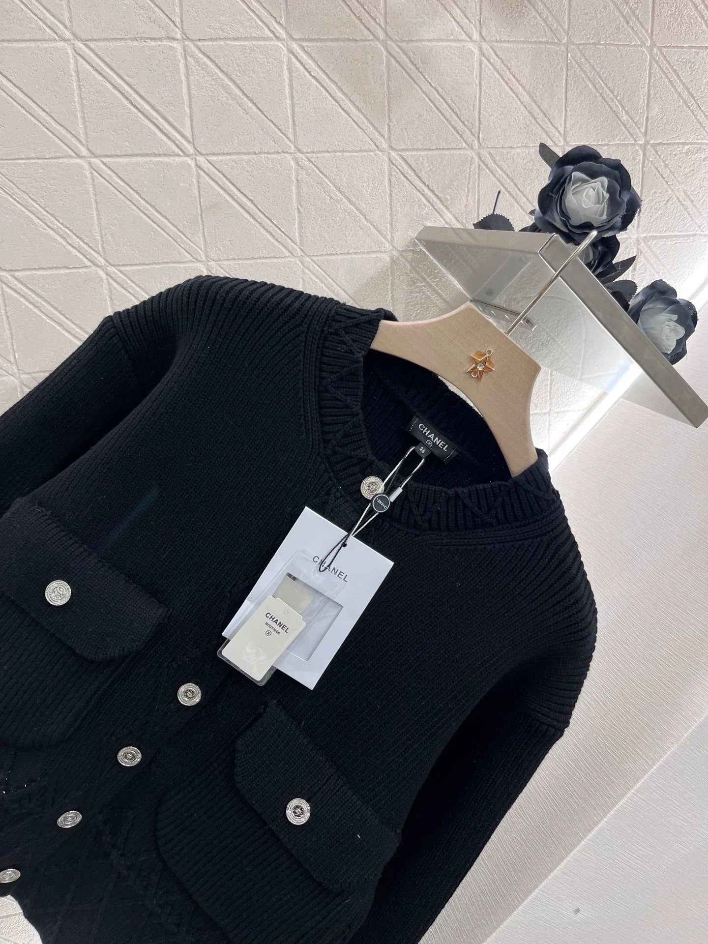 25fw Lingge pocket knitted cardigan