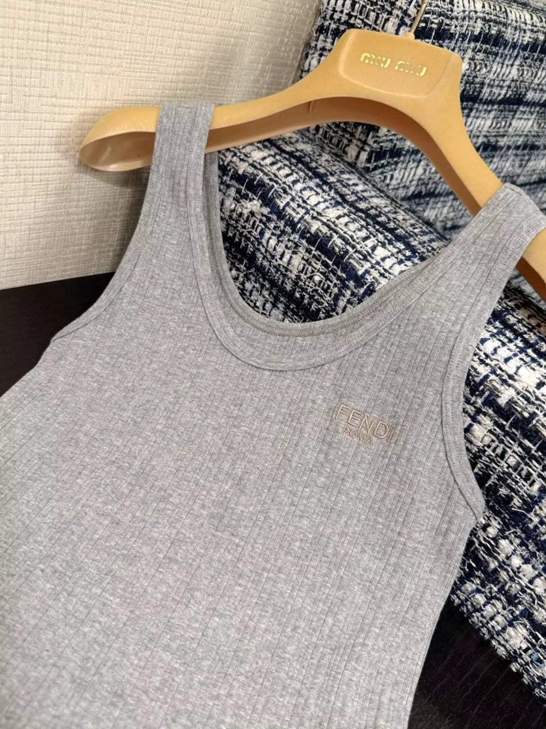 25ss new embroidered knitted vest