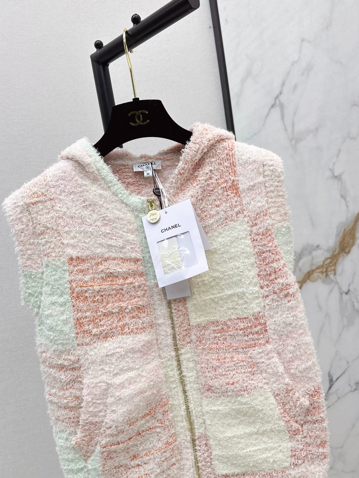 2025 new product Hooded knitted vest
