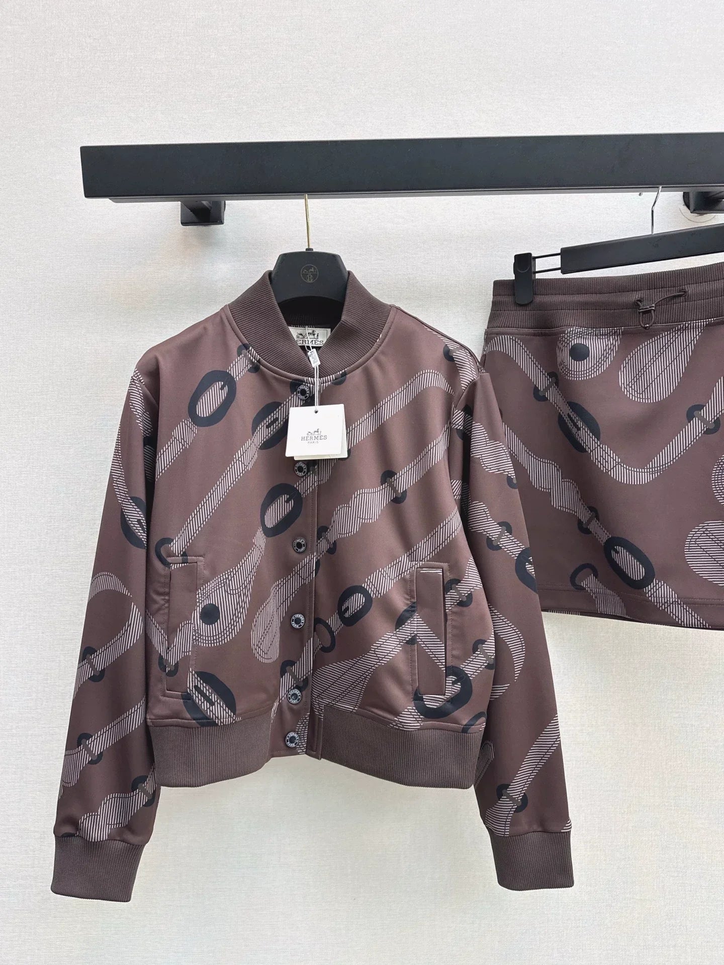 25fw leisure suit