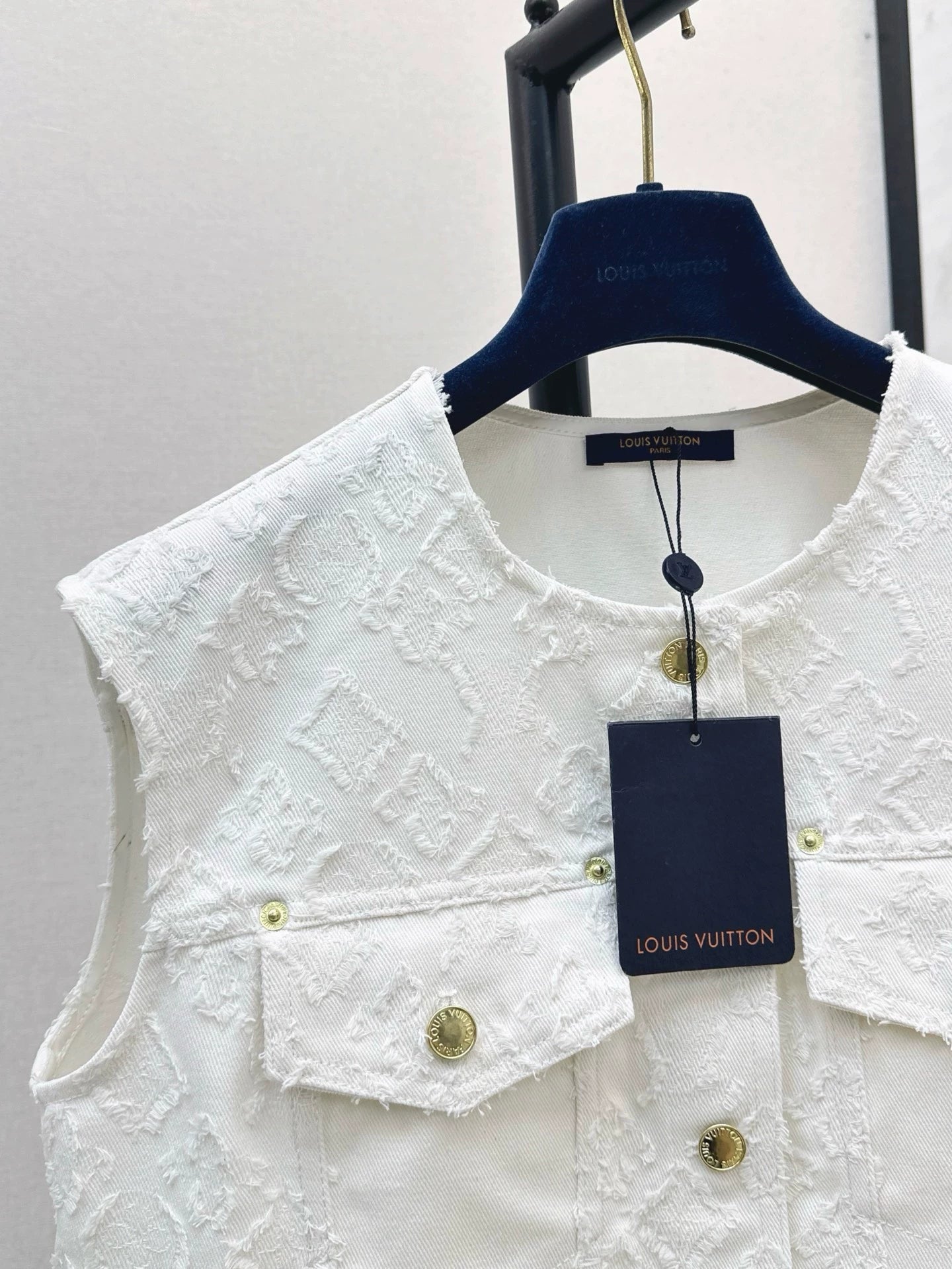 25 Summer new round neck snap buttonopen vest