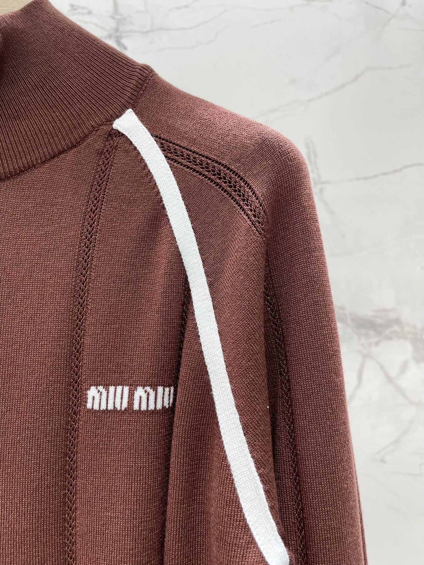 25 Early Autumn New Knitted Long Sleeve Zipper Jacket