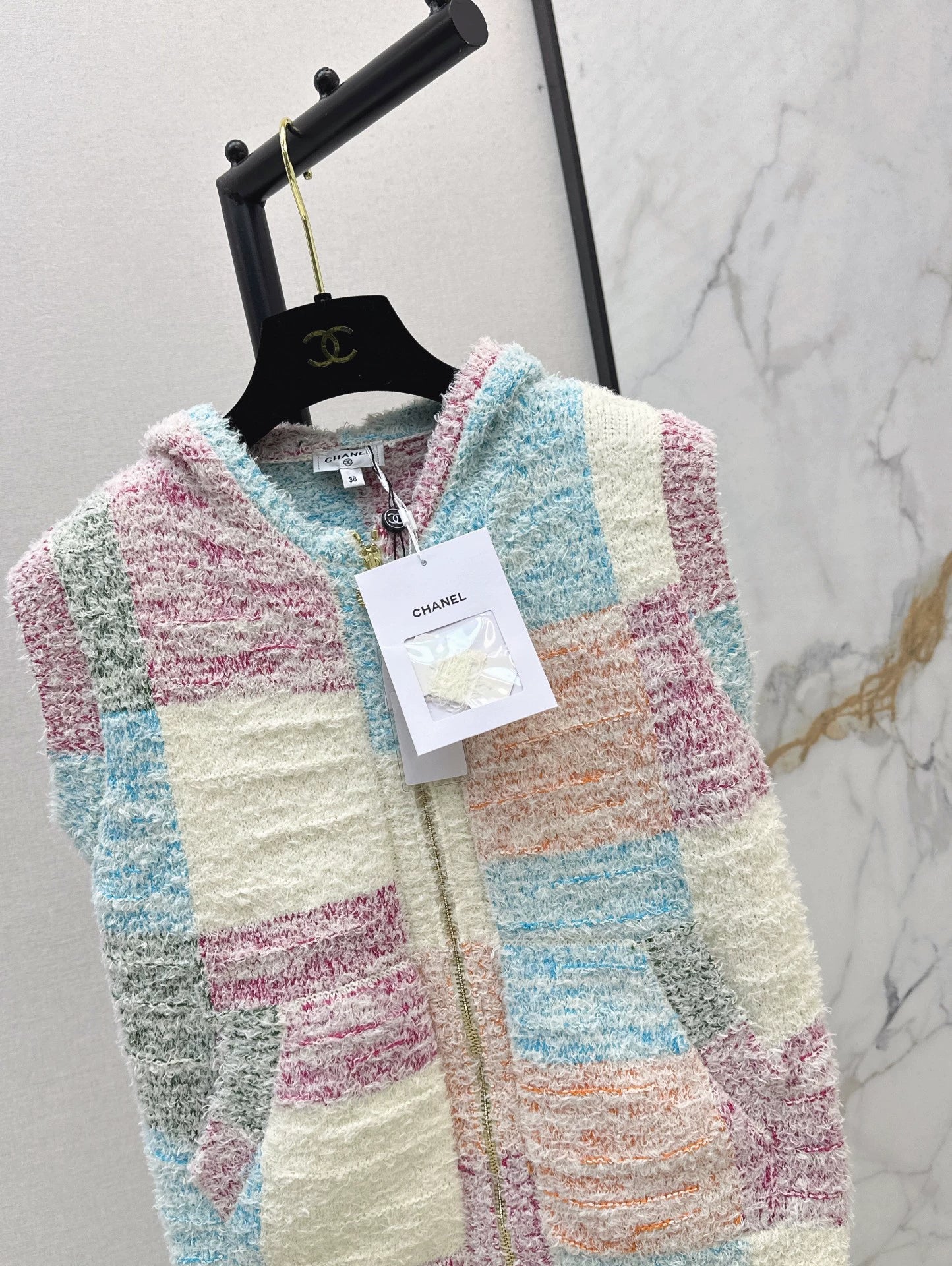 2025 new product Hooded knitted vest