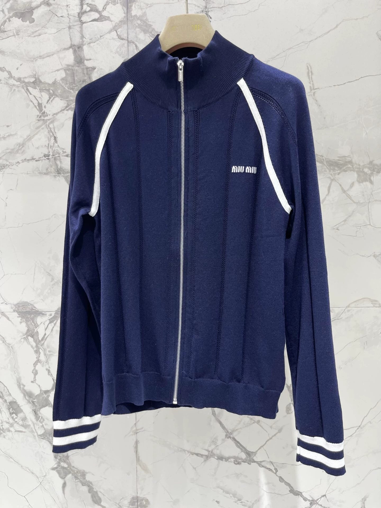 25 Early Autumn New Knitted Long Sleeve Zipper Jacket