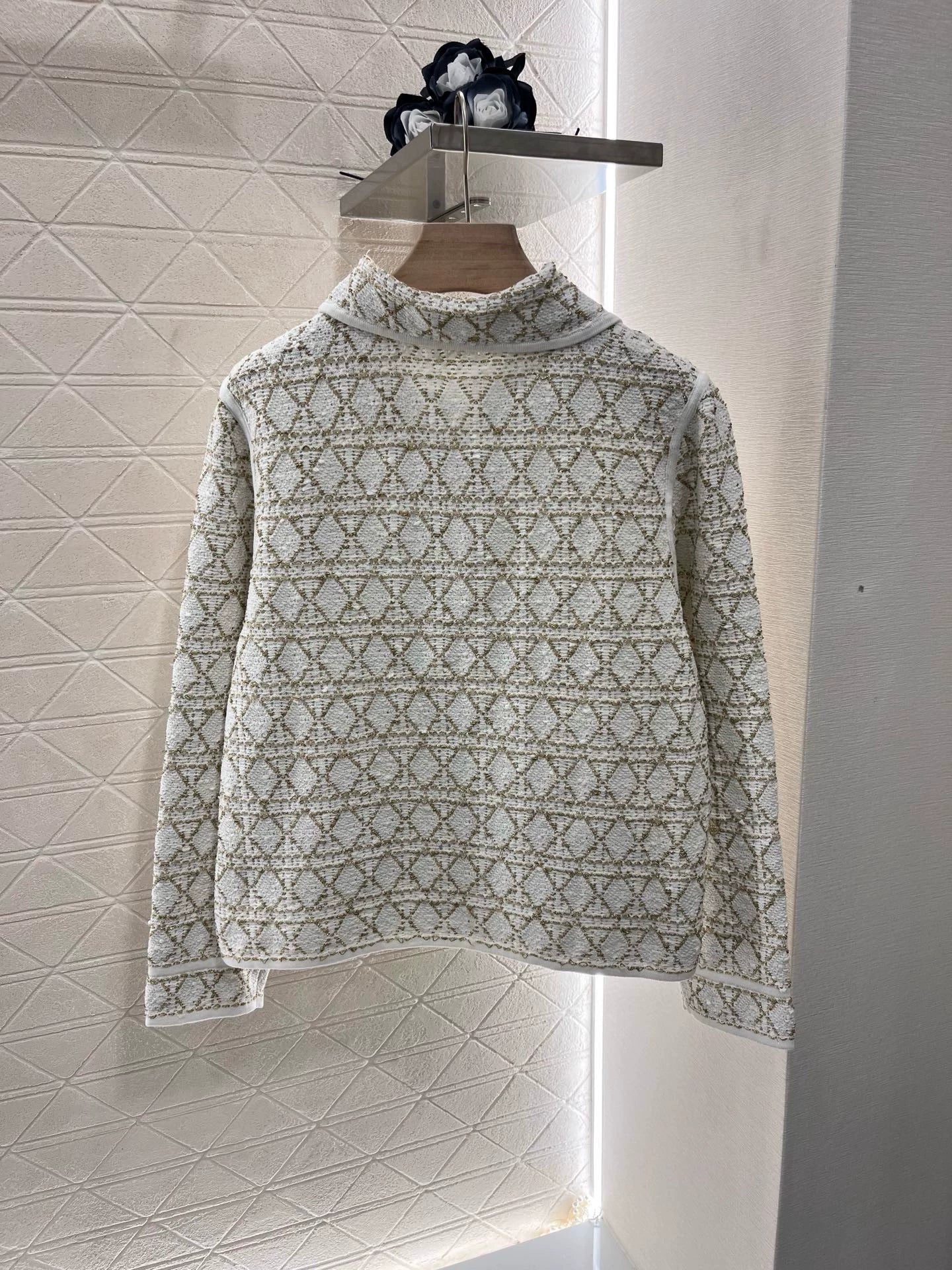 D 25 Lapel knitted cardigan