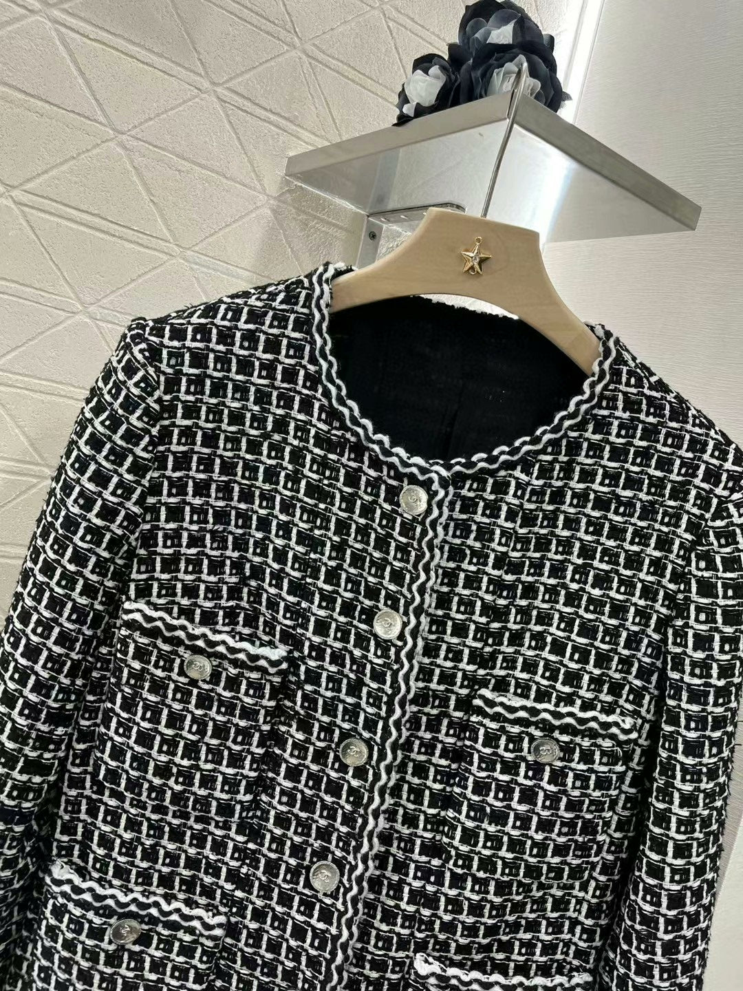 25 plaid jacket
