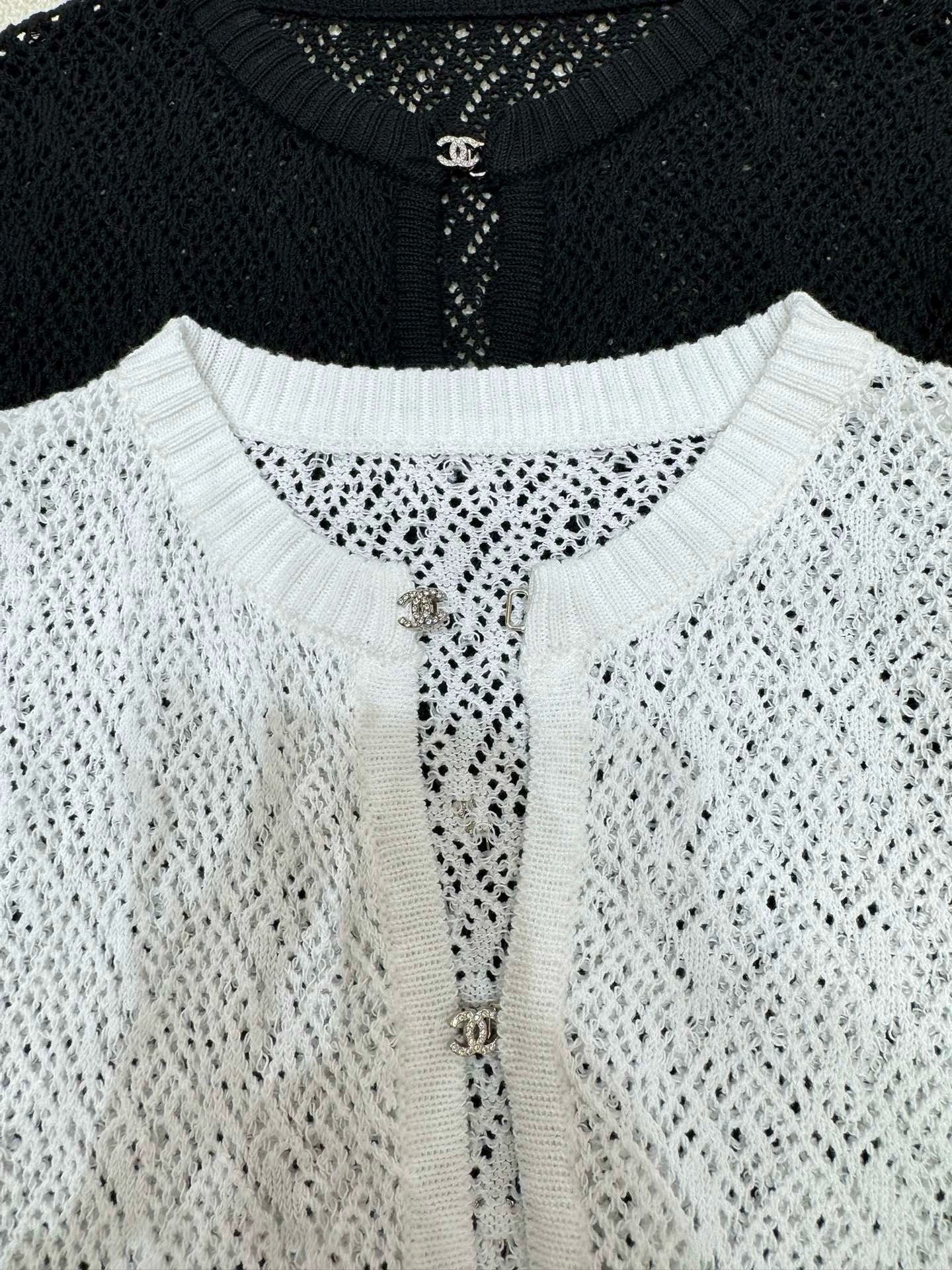 25 knitted cardigan