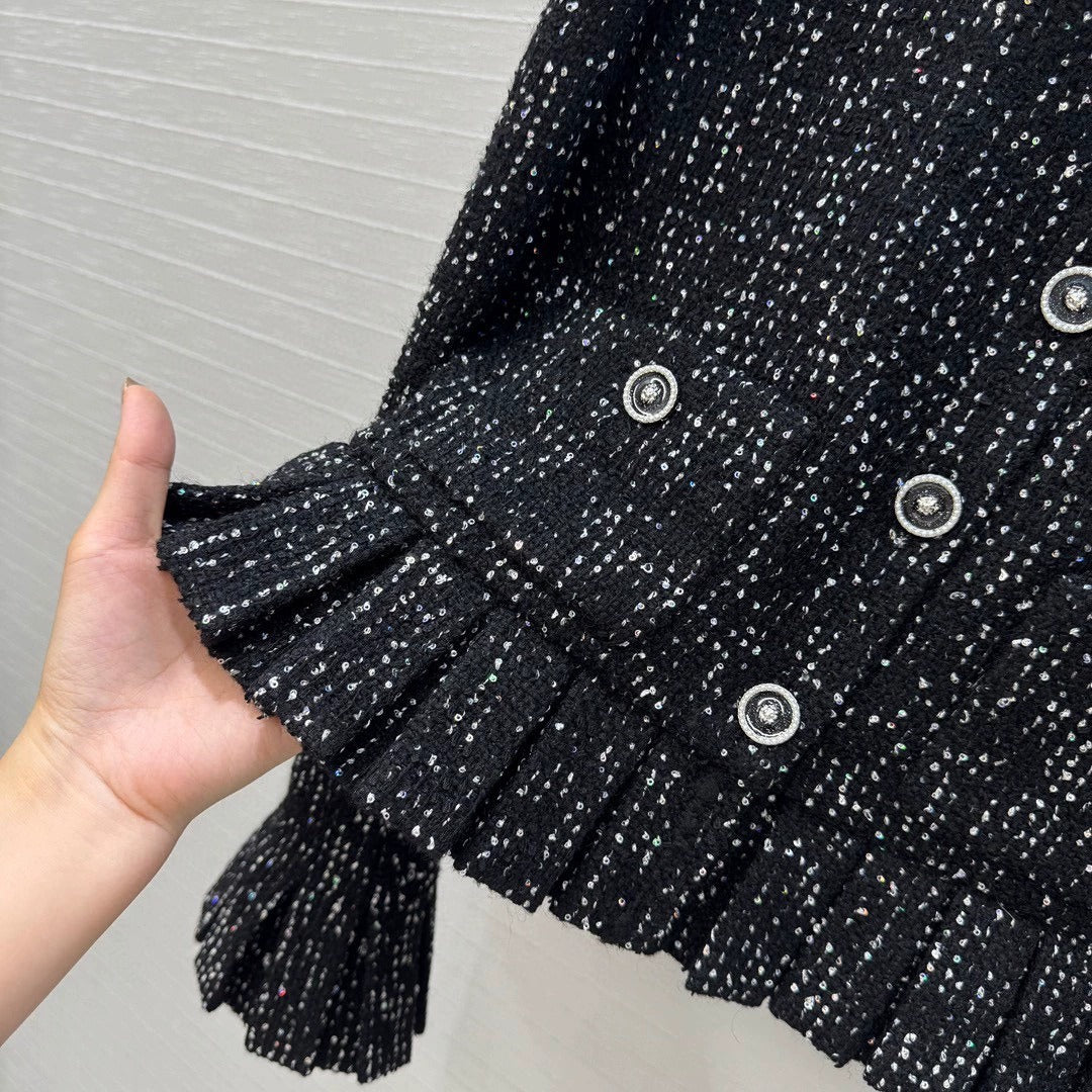25 black soft flower suit