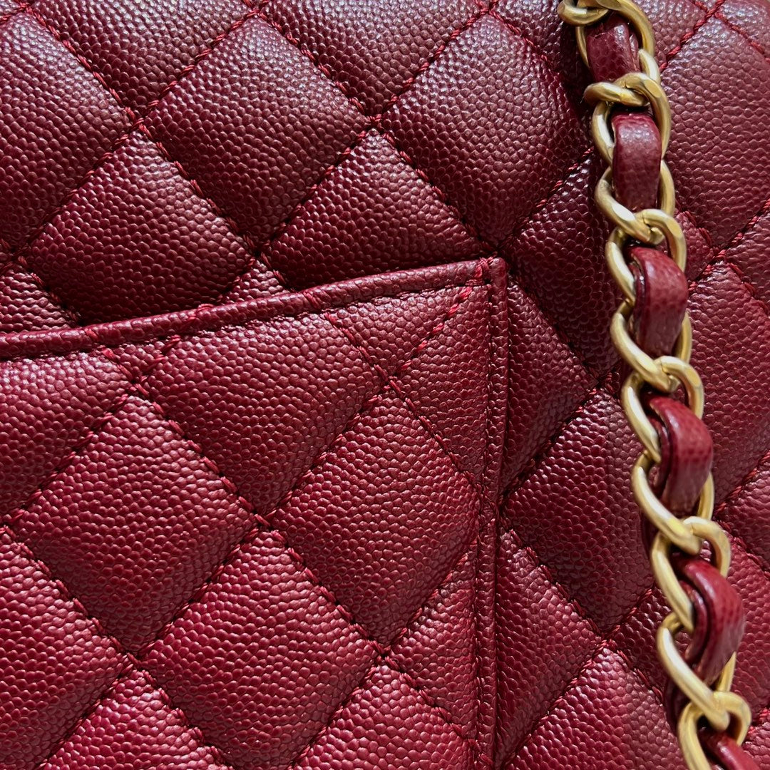 LARGE FLAP BAG WITH TOP HANDLE 29 Small Grained Calfskin Red Wine Color