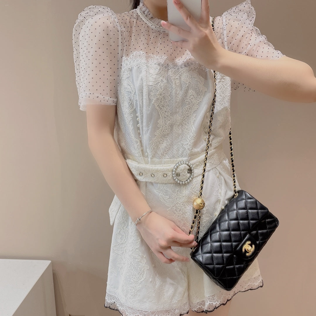 CF20 Golden Globe CLASSIC HANDBAG Lambskin Rose Red